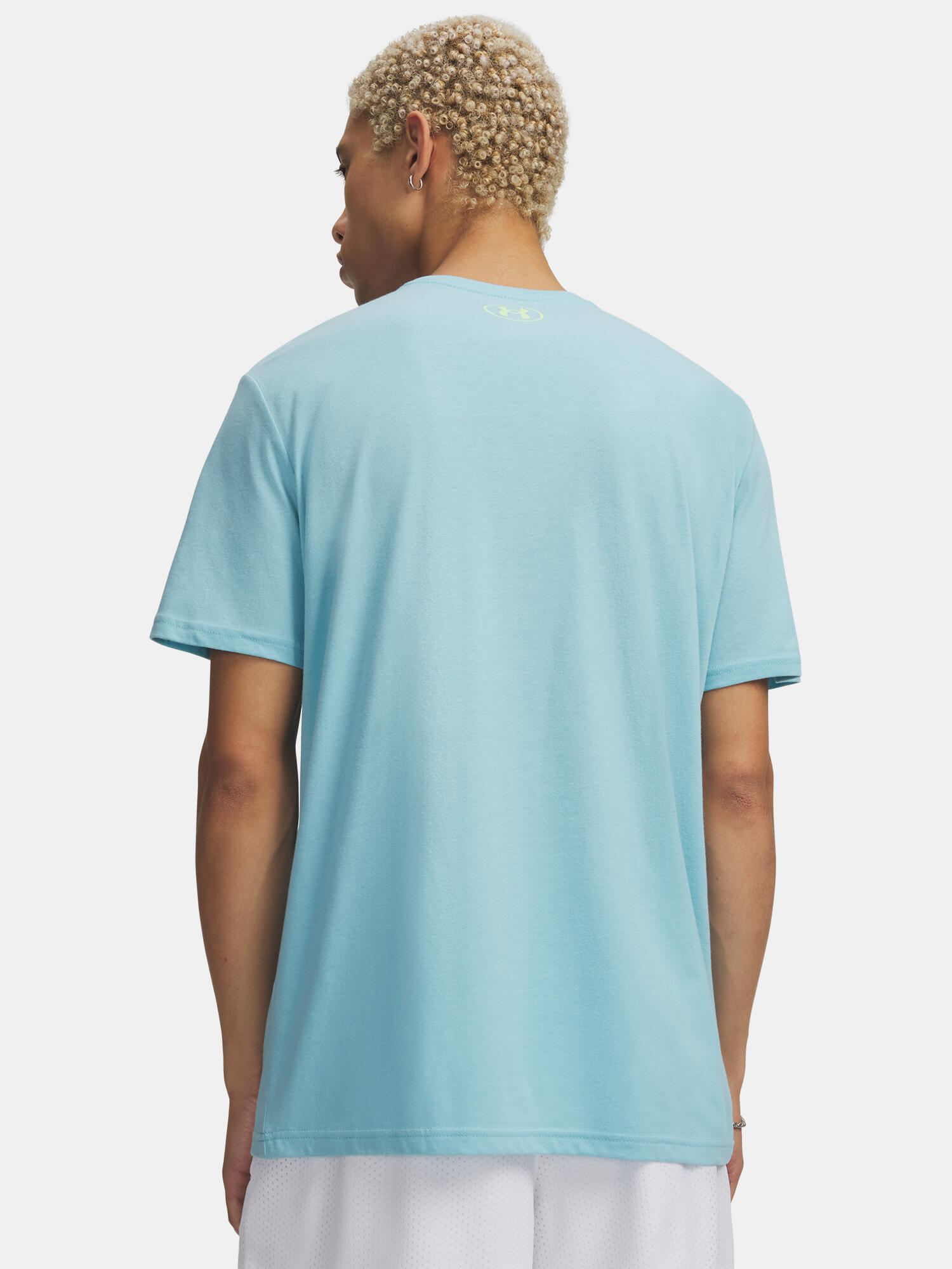 T-shirt Under armour modèle UA GL FOUNDATION UPDATE SS pour homme 2/3