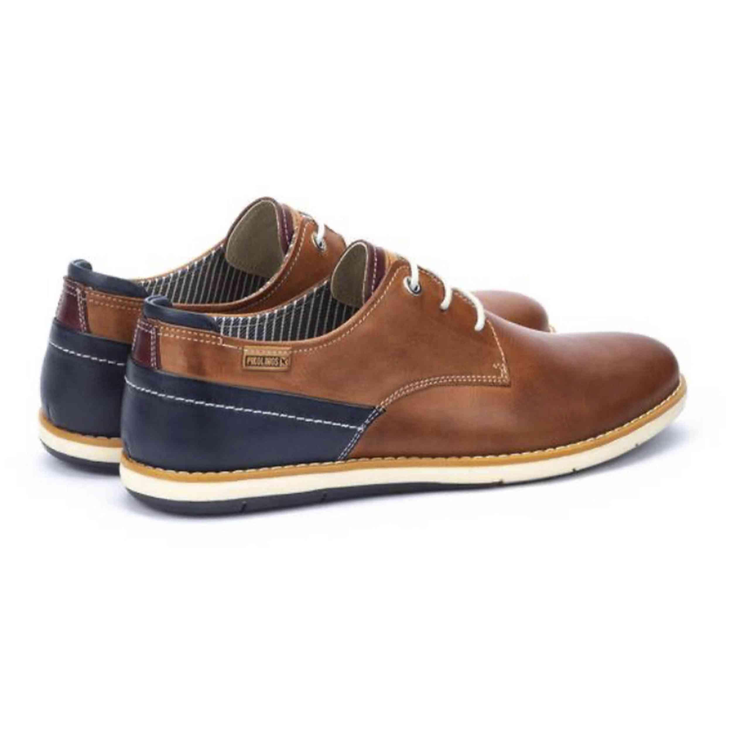 Scarpe stringate Pikolinos modello M4E-4104C1 per uomini 3/5
