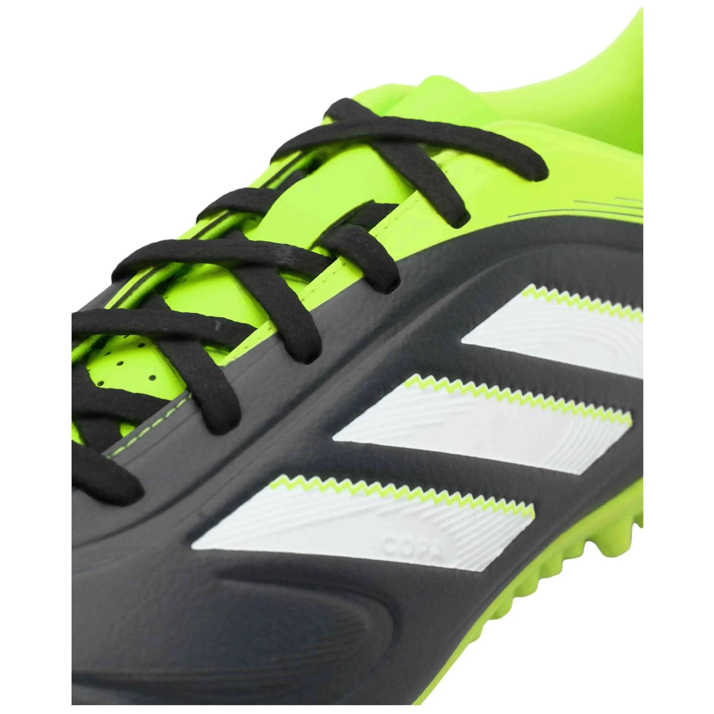 Voetbalschoenen Adidas model JR2893 voor unisex 5/7