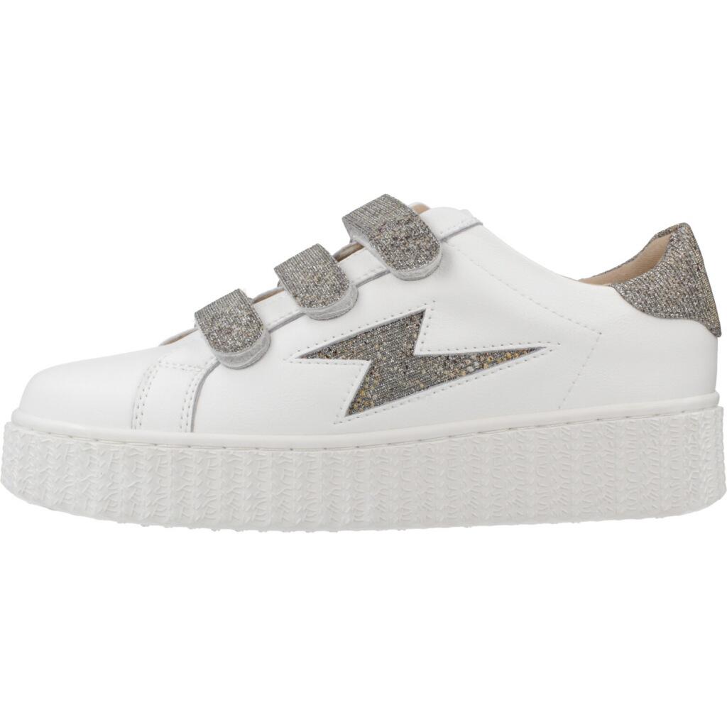 Baskets Vanessa Wu Modèle Jane Couleur Blanc 2/5