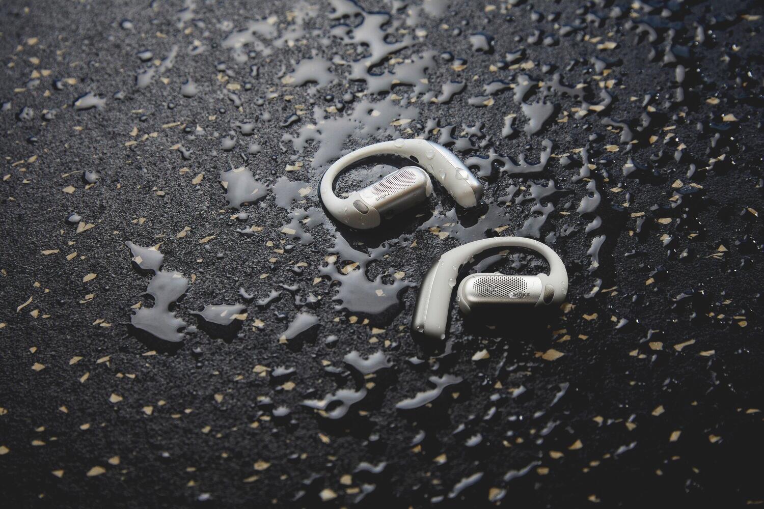 OpenFit Pro white 4/7