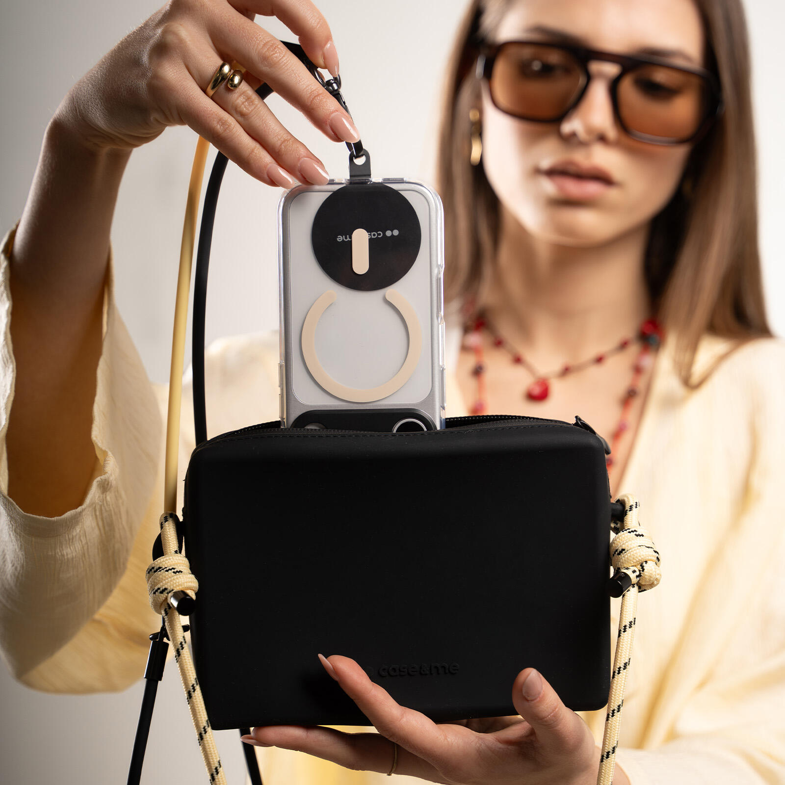 Jelly Bag – handtas met tweekleurige koordgrepen 7/7