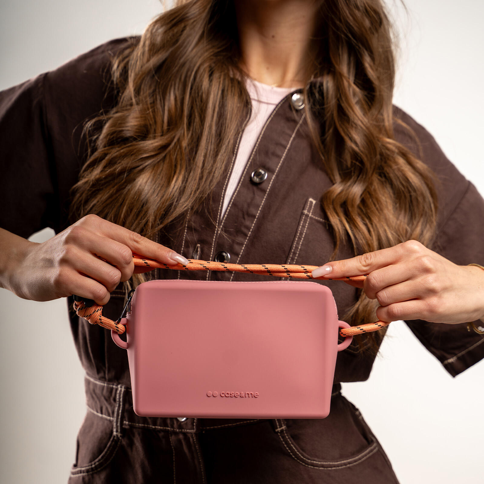 Jelly Bag – handtas met tweekleurige koordgrepen 5/5