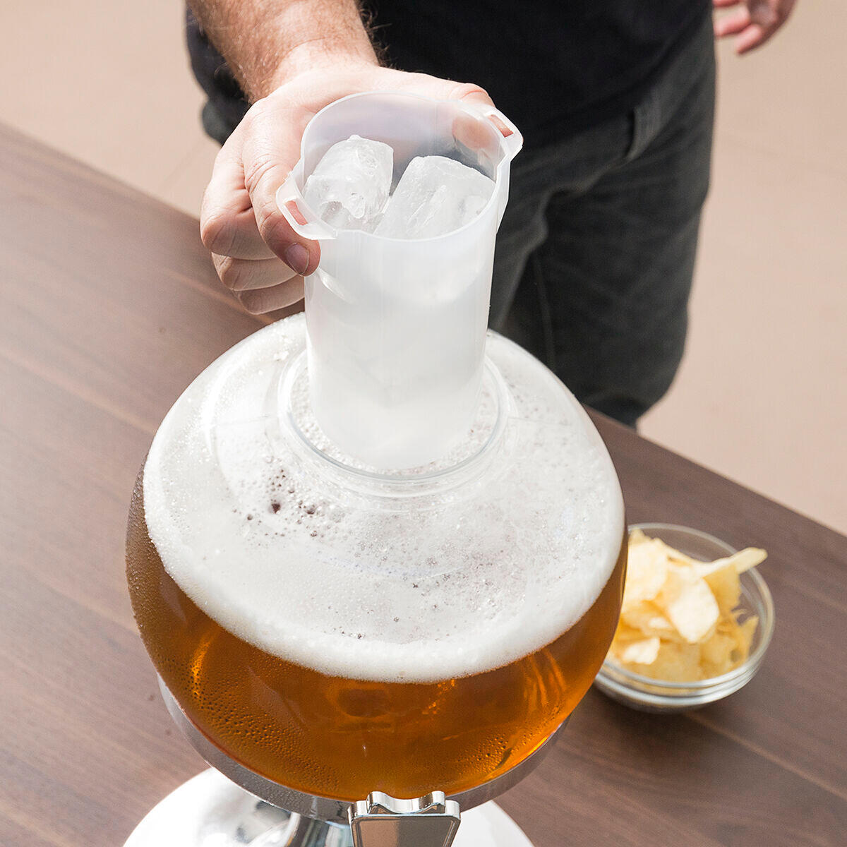 Dispensador de Bebidas Refrigerante para Camping Ball InnovaGoods 7/7