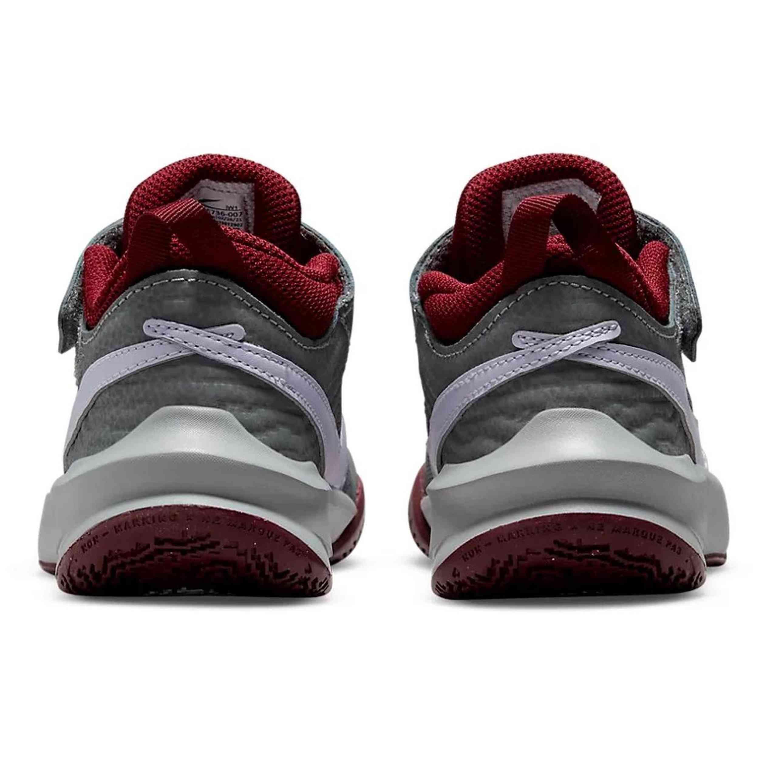 Tênis de basquete Nike modelo CW6736-007 para crianças unissex 5/5