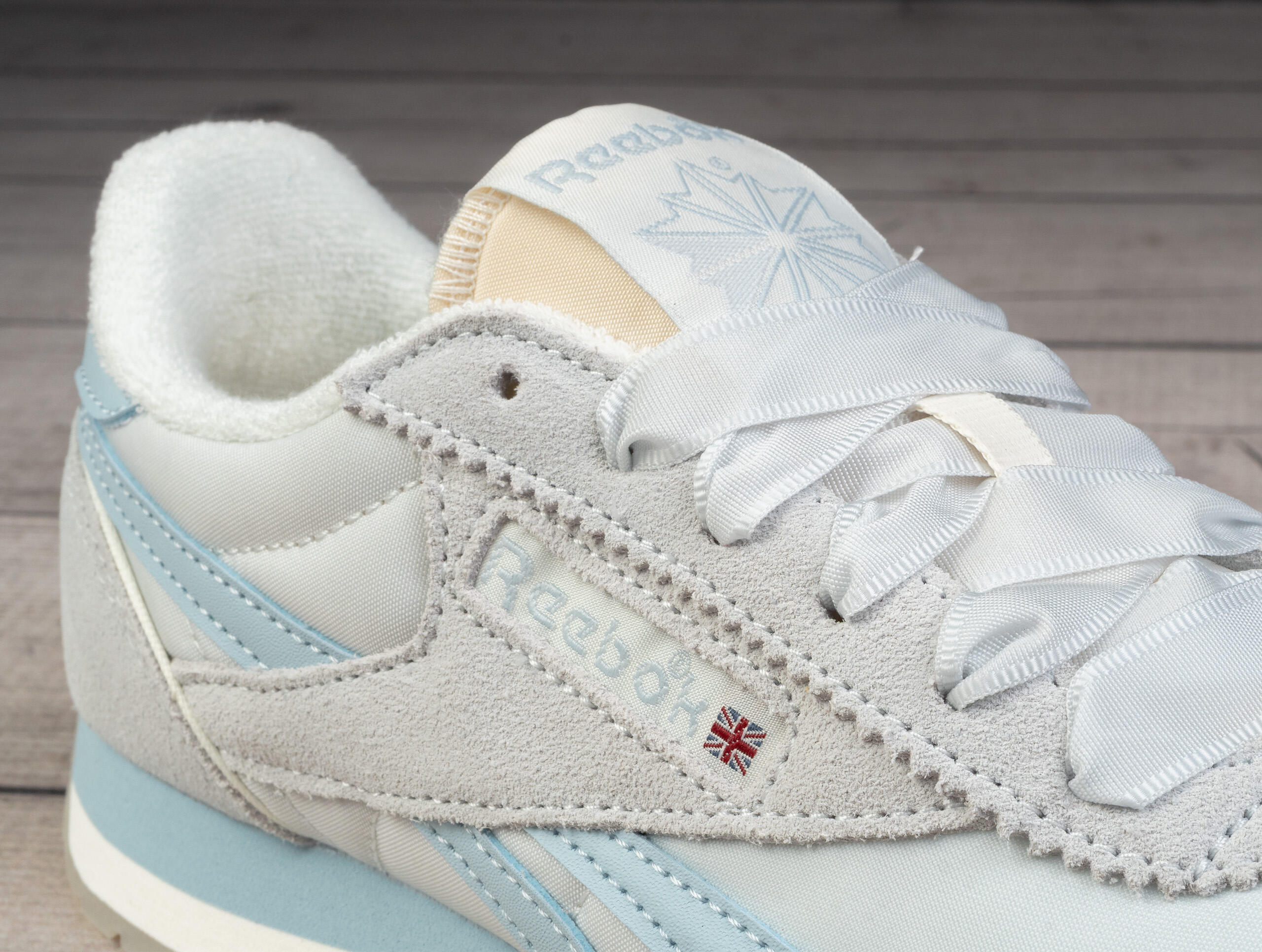 Buty damskie sneakersy sportowe Reebok SS-CLASSIC AZ 6/7