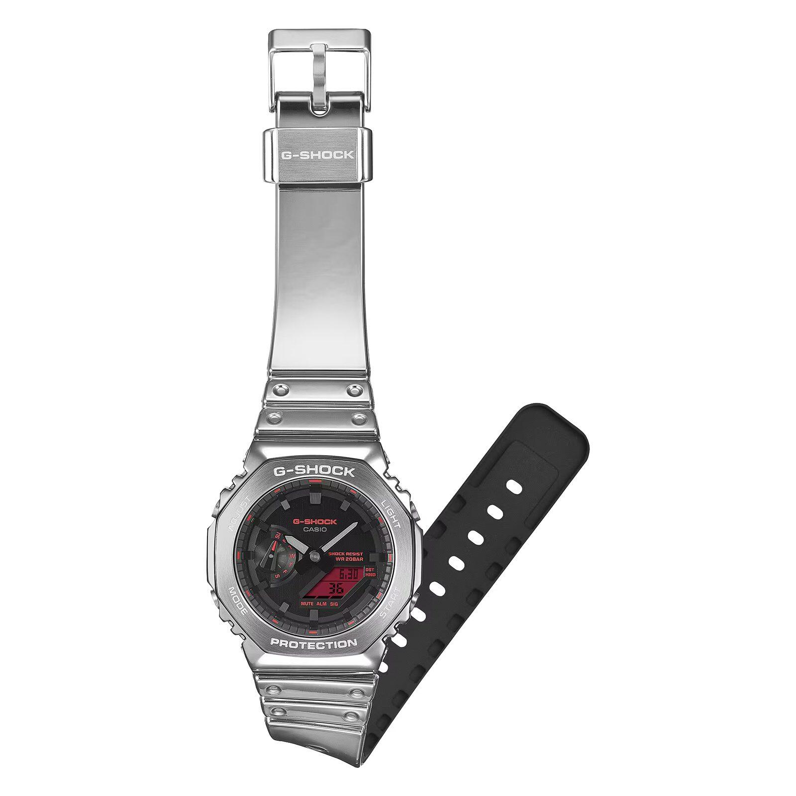 Casio Analoog En Digitaal  Horloge Zilverkleurig/Zwart GM-2100YRA-8AER 2/4