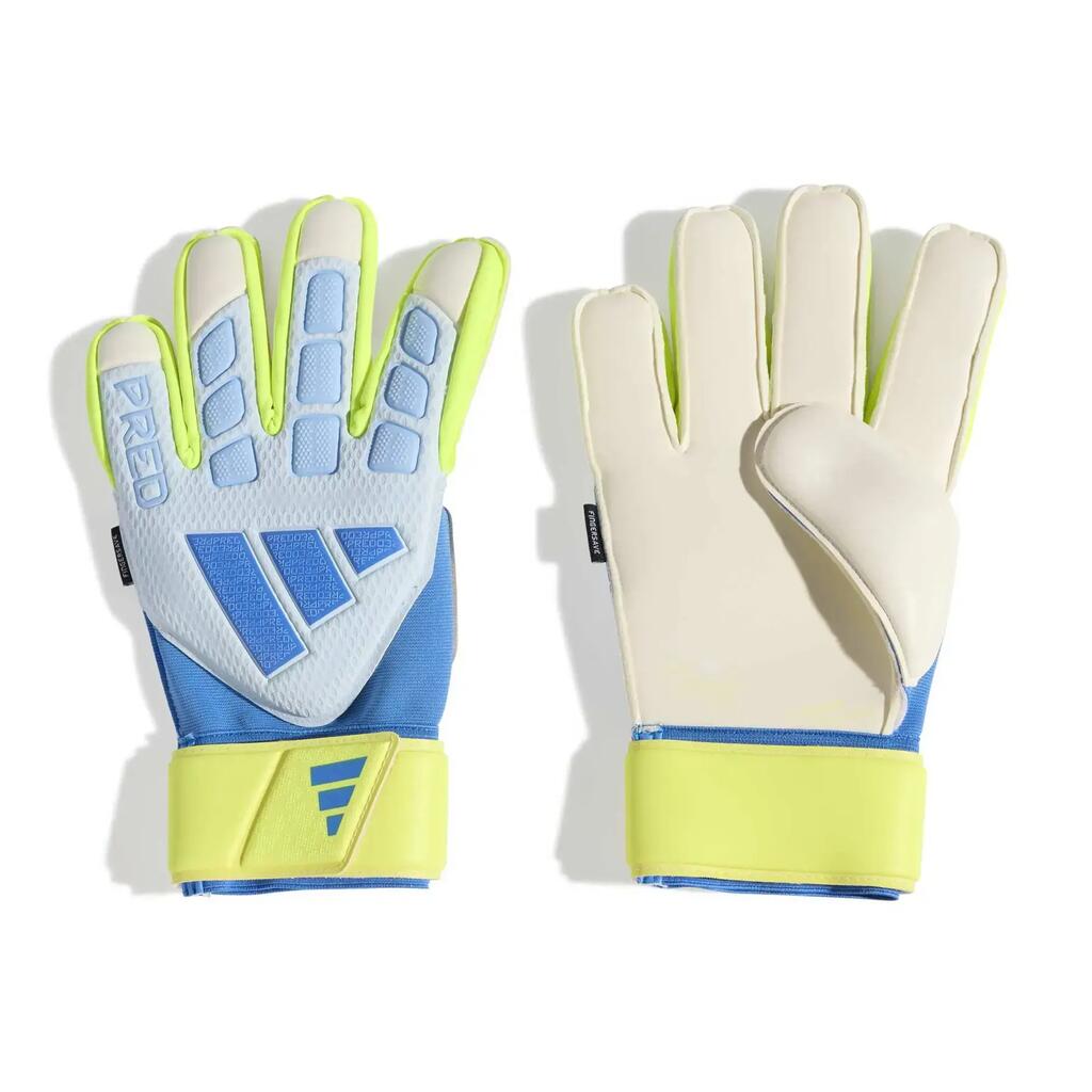 Goalkeeper gloves adidas Predator Match