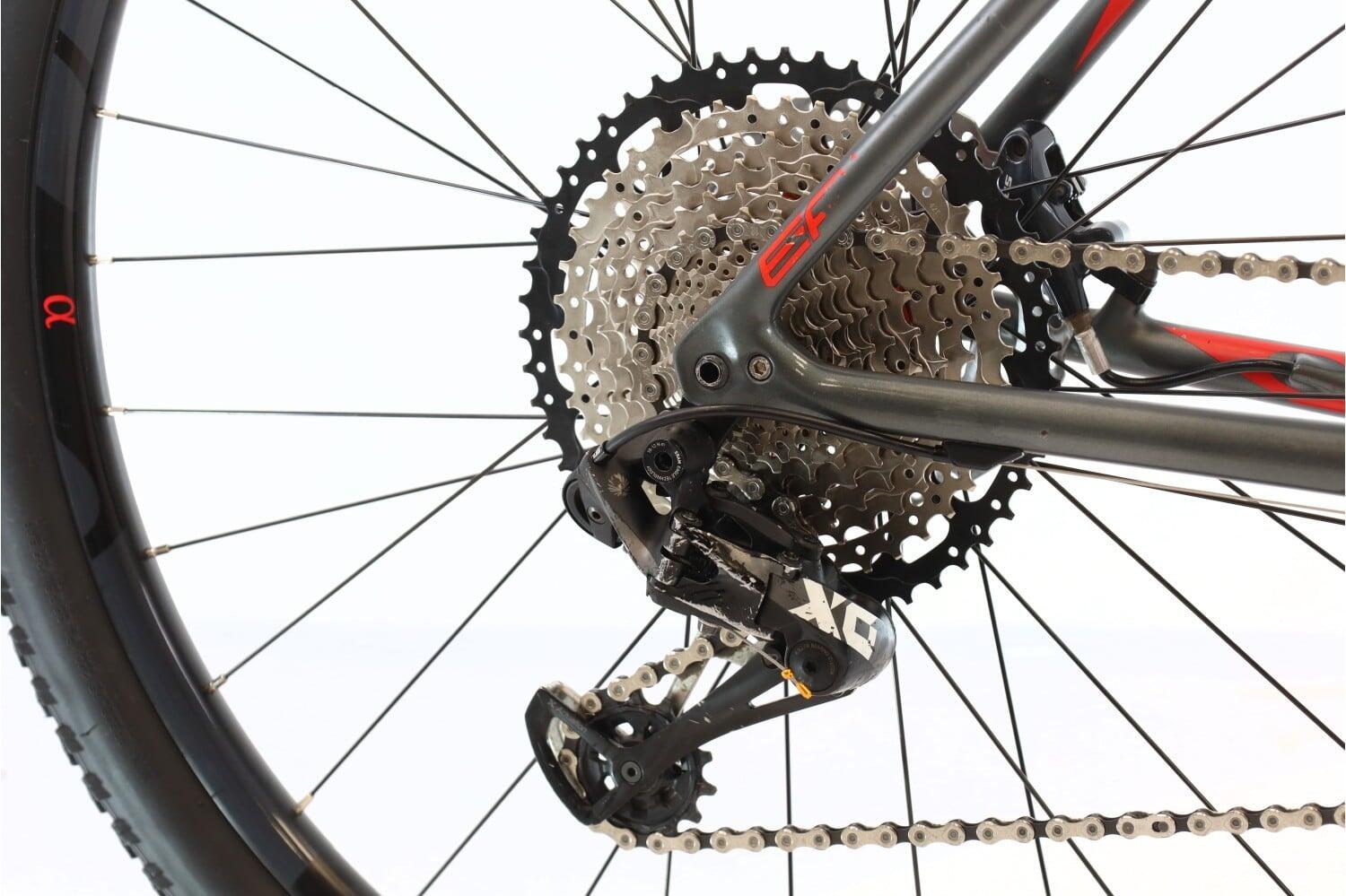 VTT reconditionné ·  Epic Hardtail Expert X01 · Bon état 3/8