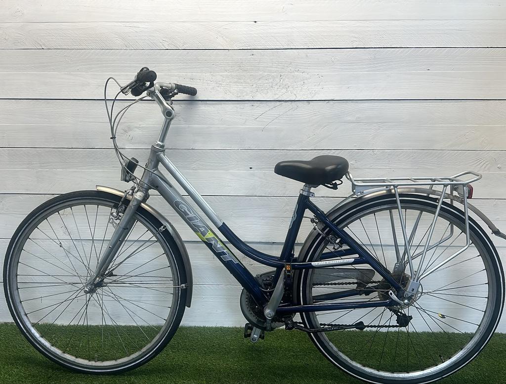 Giant stadsfiets 44 cm, 24v, blauw 3/3