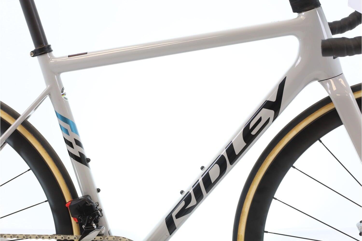 Vélo de route reconditionné · Ridley Helium SLX Disc AXS 12V · Très bon état 2/8
