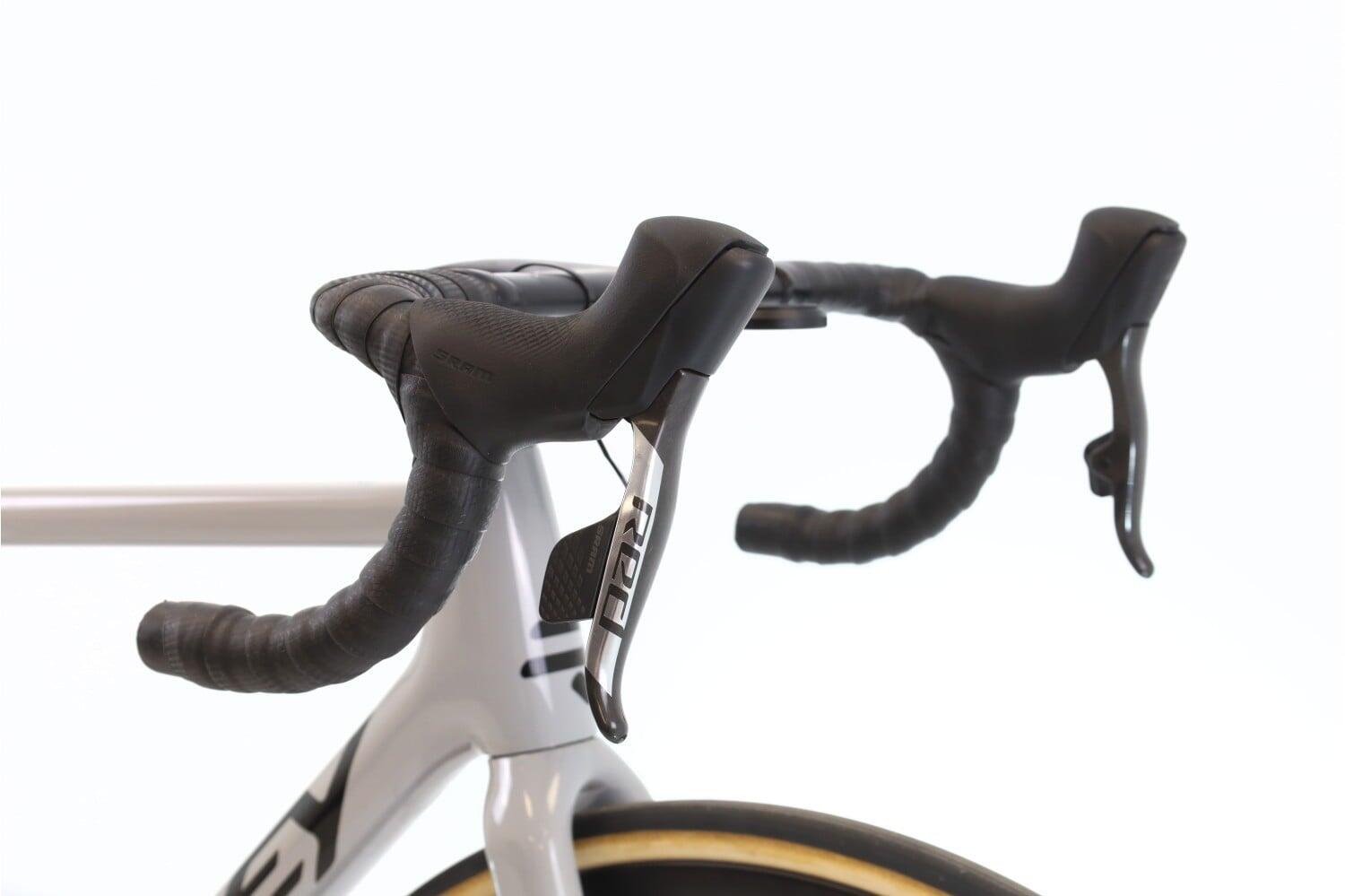 Vélo de route reconditionné · Ridley Helium SLX Disc AXS 12V · Très bon état 6/8
