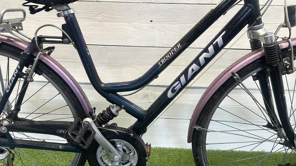 Bicicleta usada Giant Trooper 4/4