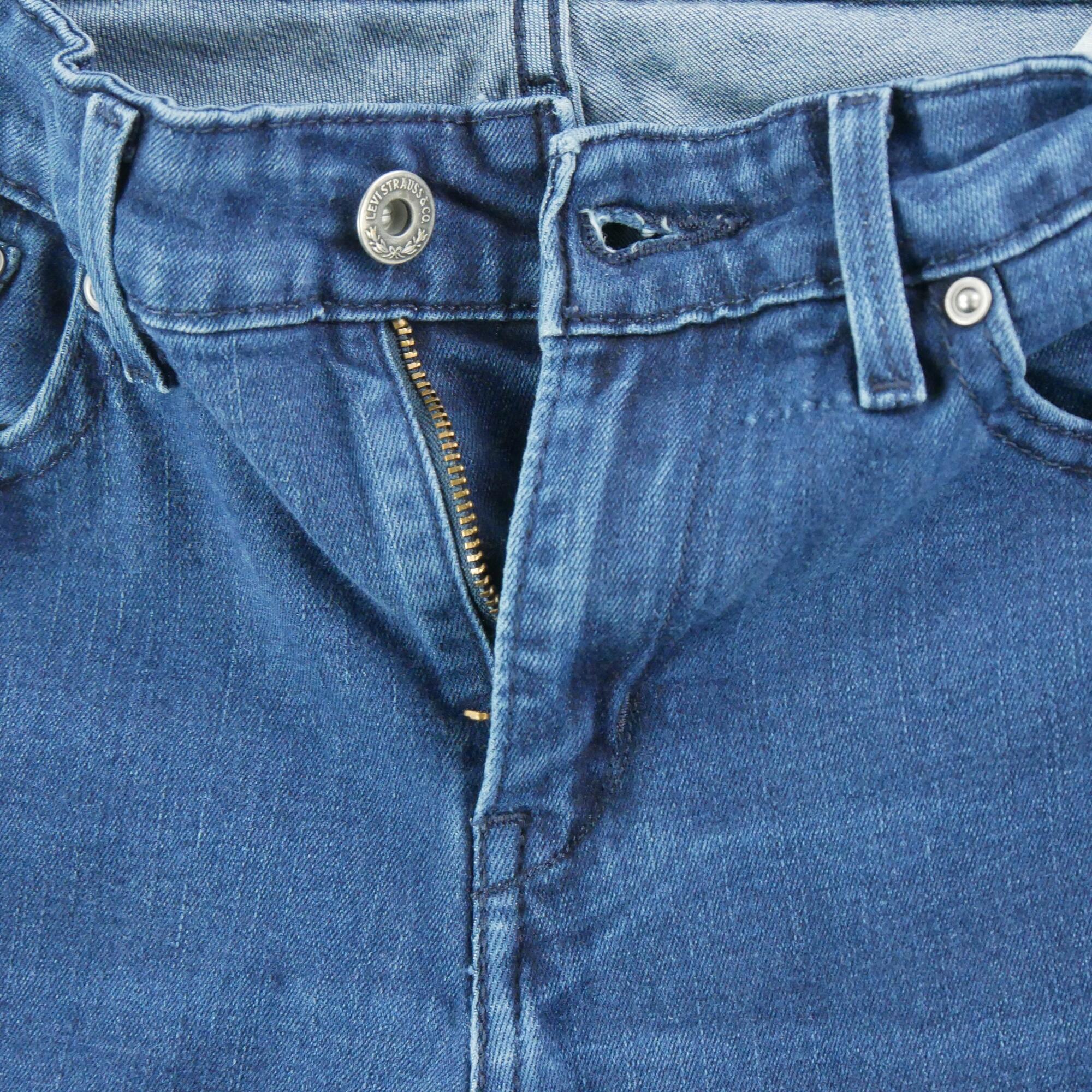 Refurbished - Levi Strauss Damen Jeans Demi Curve - In sehr gutem Zustand 5/7