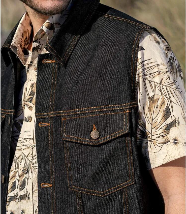 Veste Sans Manches en Jean Noir  3/7