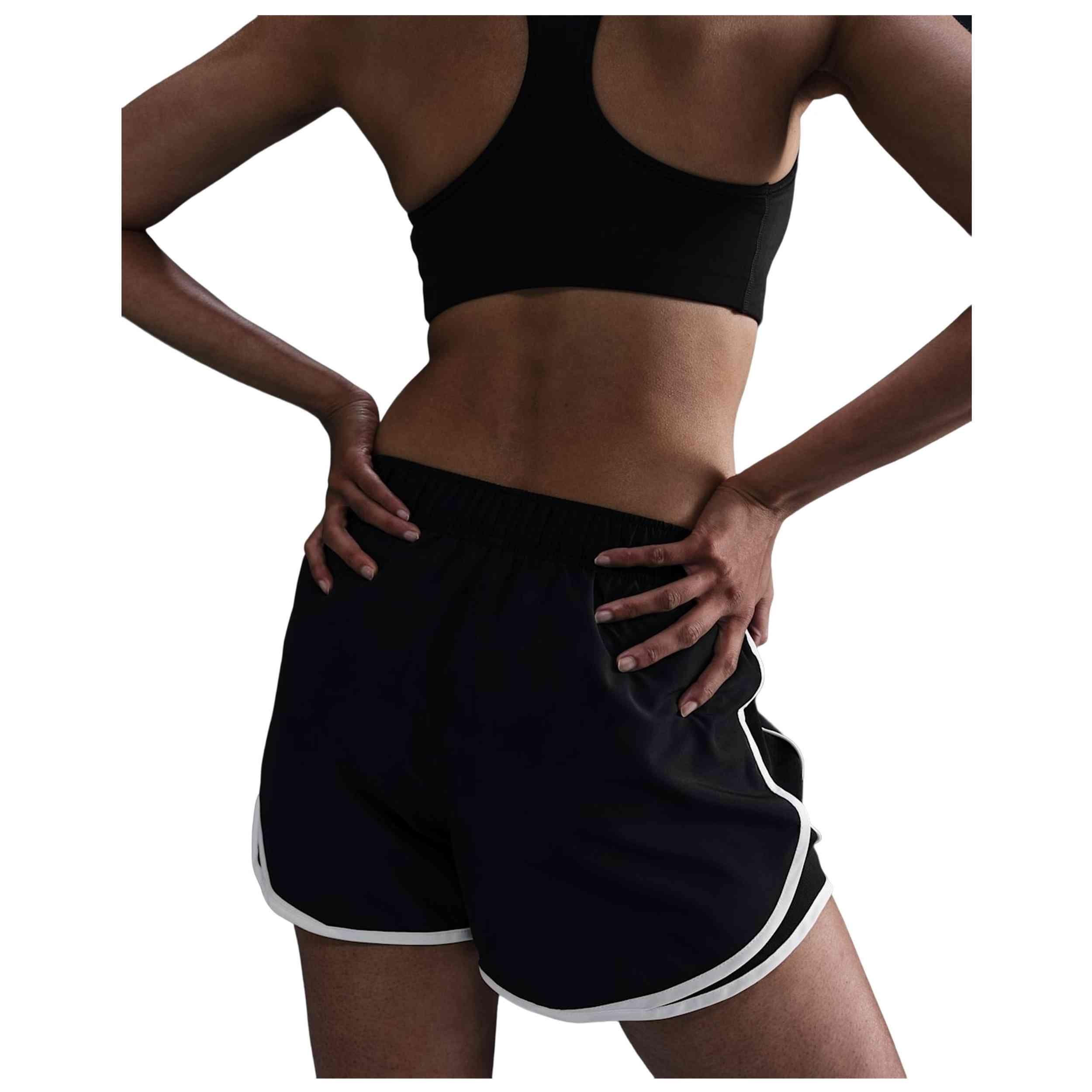 Top Nike modello HM6096 per donne 3/5
