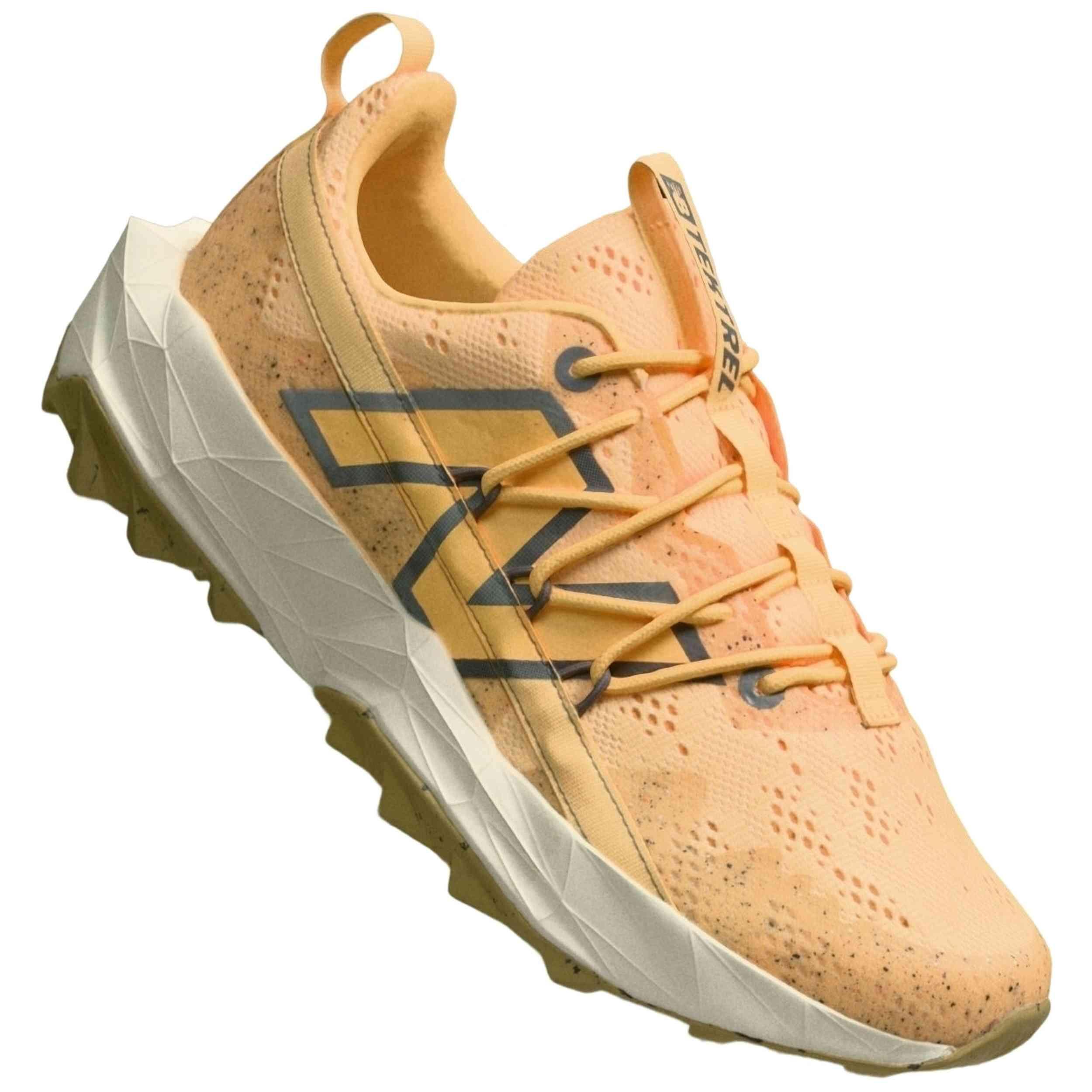 NEW BALANCE picture