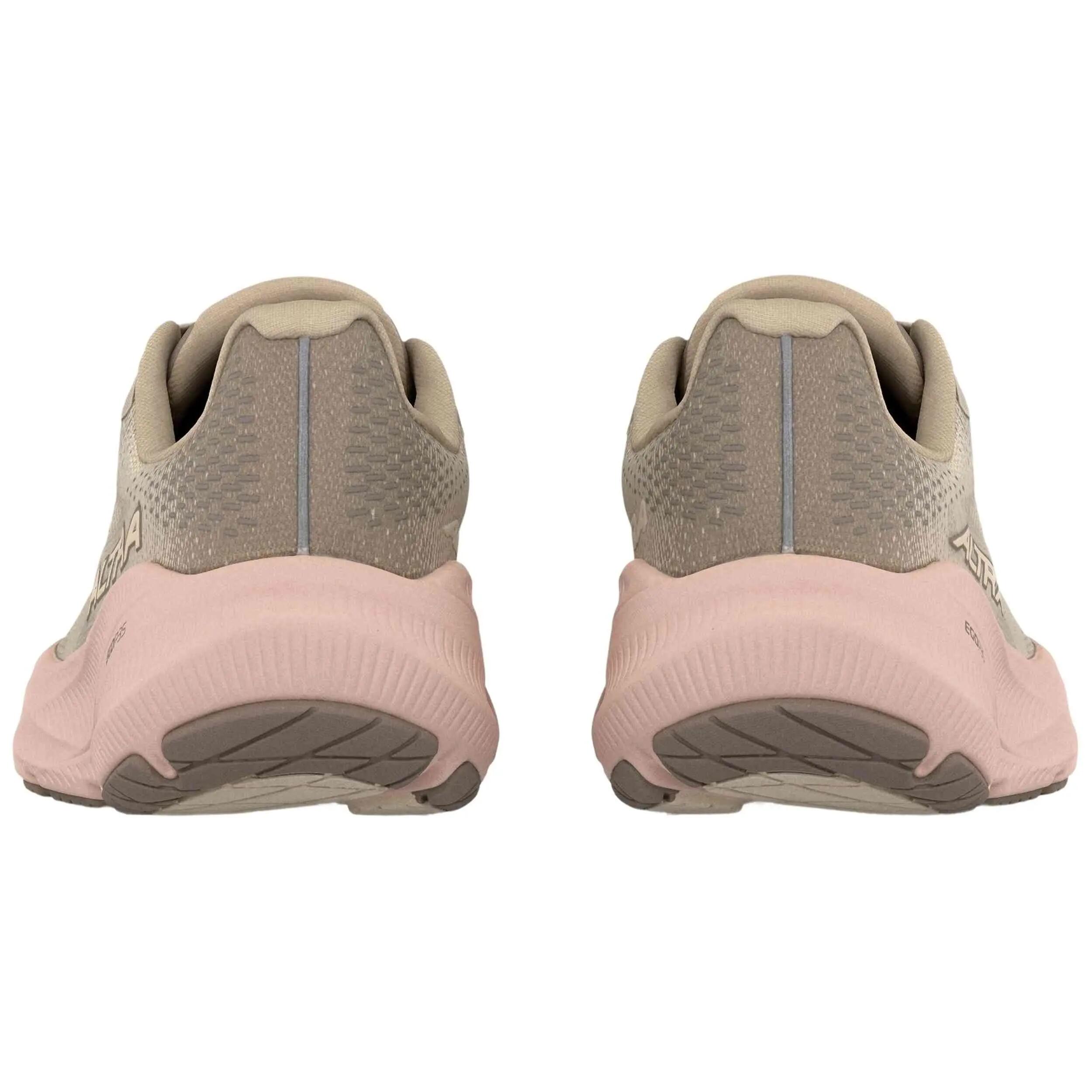 Tênis de corrida Altra modelo Experience Flow 3 para mulheres 4/5