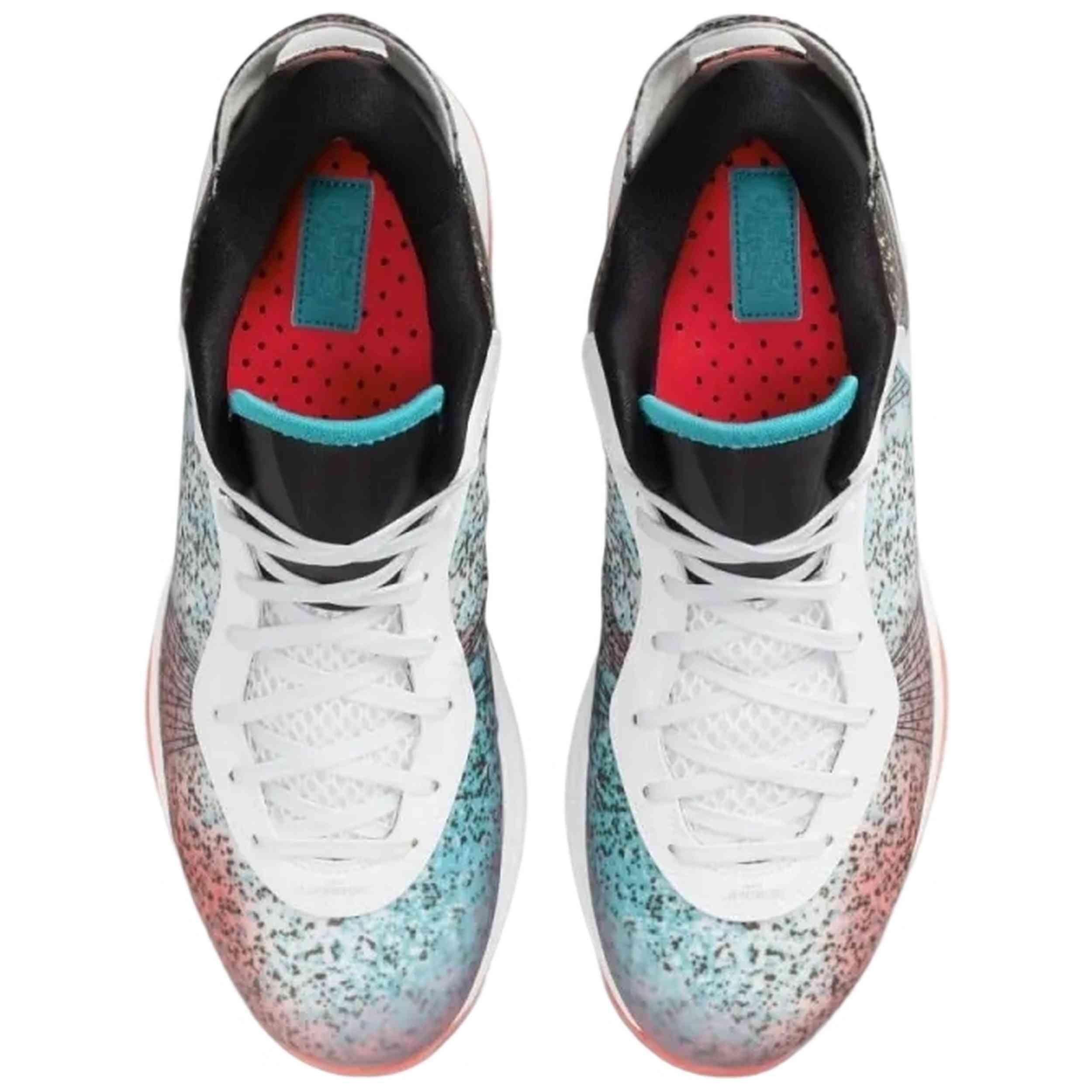 Scarpe da basket Nike modello DJ4436-100 per uomini 4/5