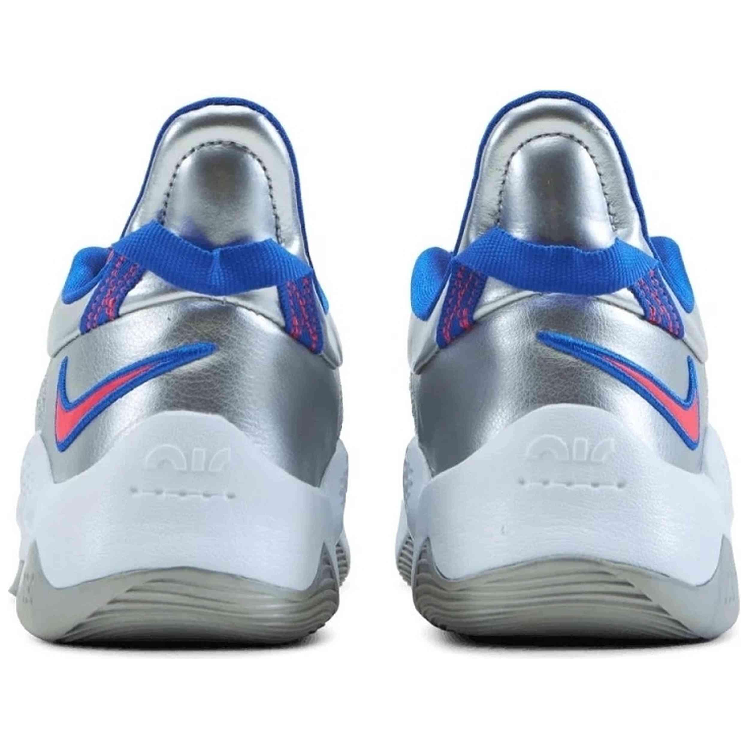 Scarpe da basket Nike modello CW3143 005 per uomini 3/5
