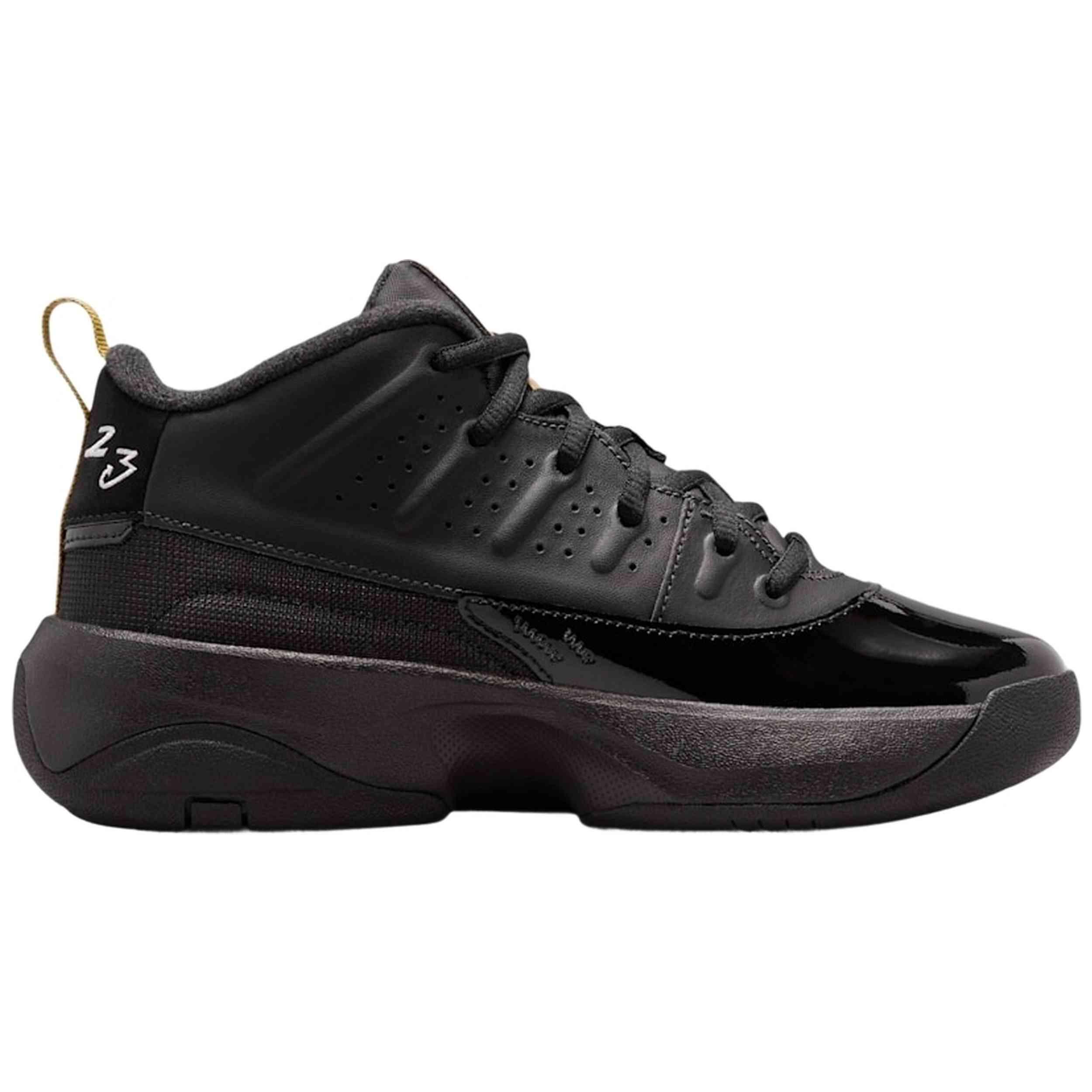 Tênis de basquete Nike modelo Zapatilla Jordan Max Aura 7 para crianças unissex 3/5