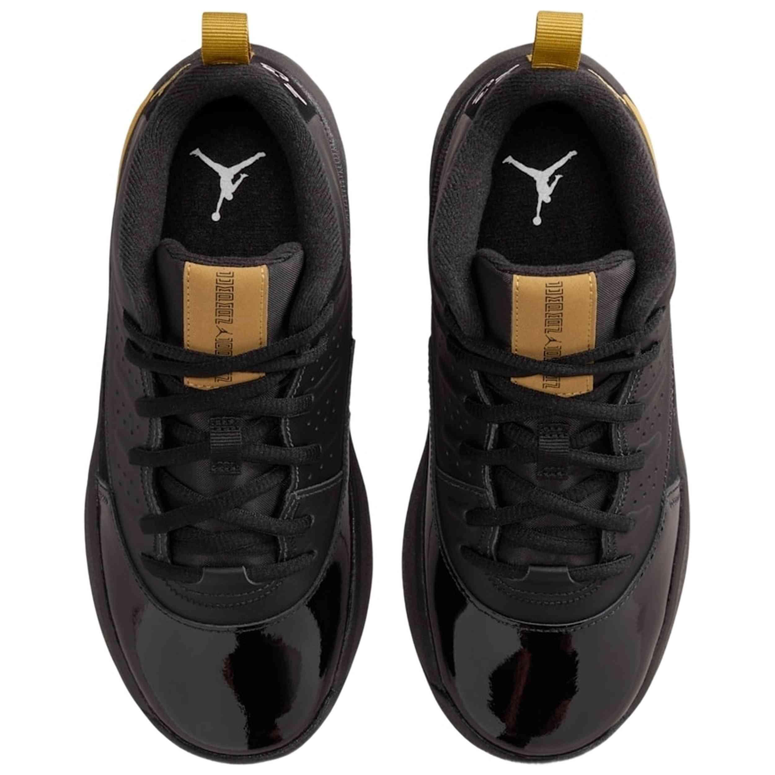 Tênis de basquete Nike modelo Zapatilla Jordan Max Aura 7 para crianças unissex 4/5