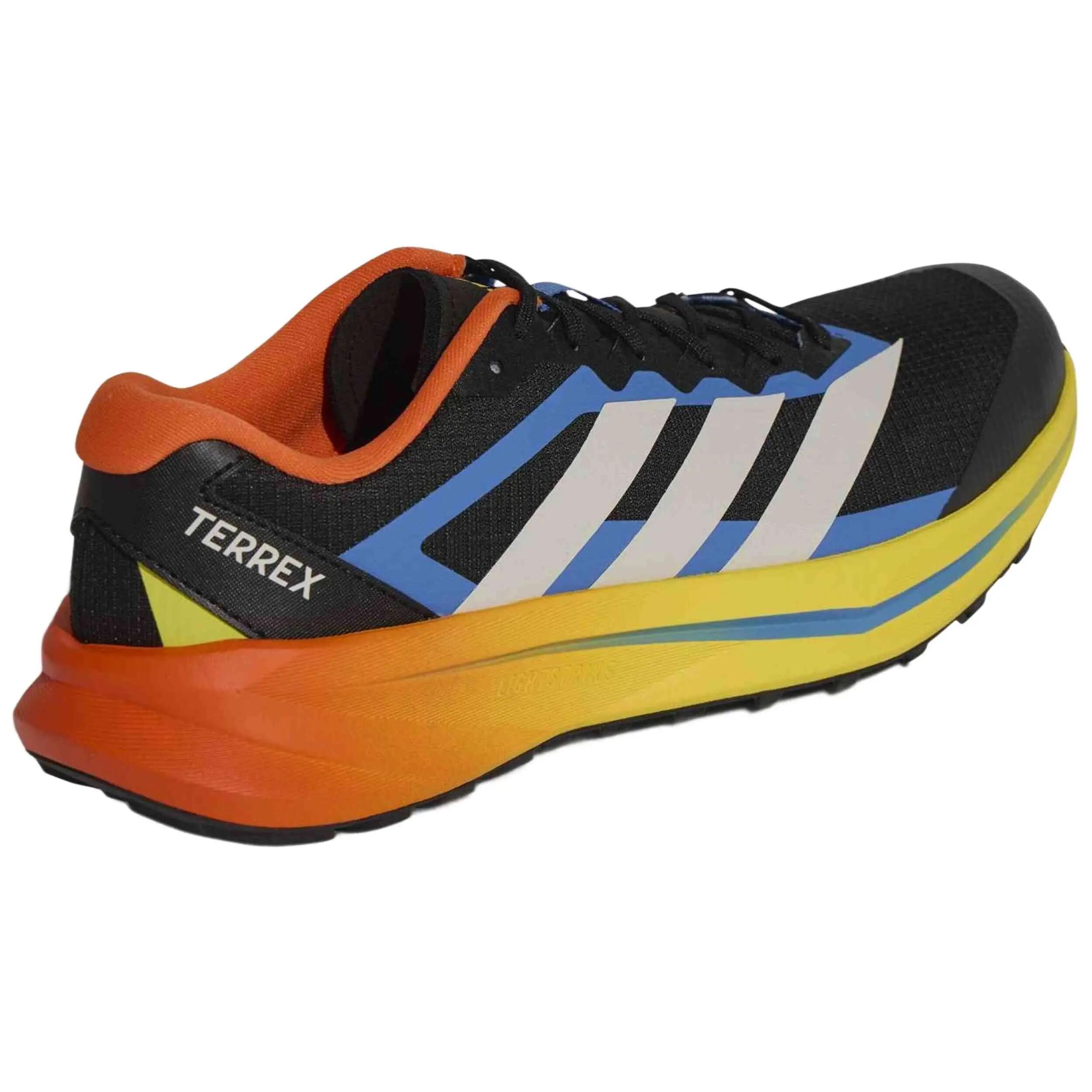 Zapatillas de trekking Adidas modelo TERREX AGRAVIC LITE para hombre 3/5
