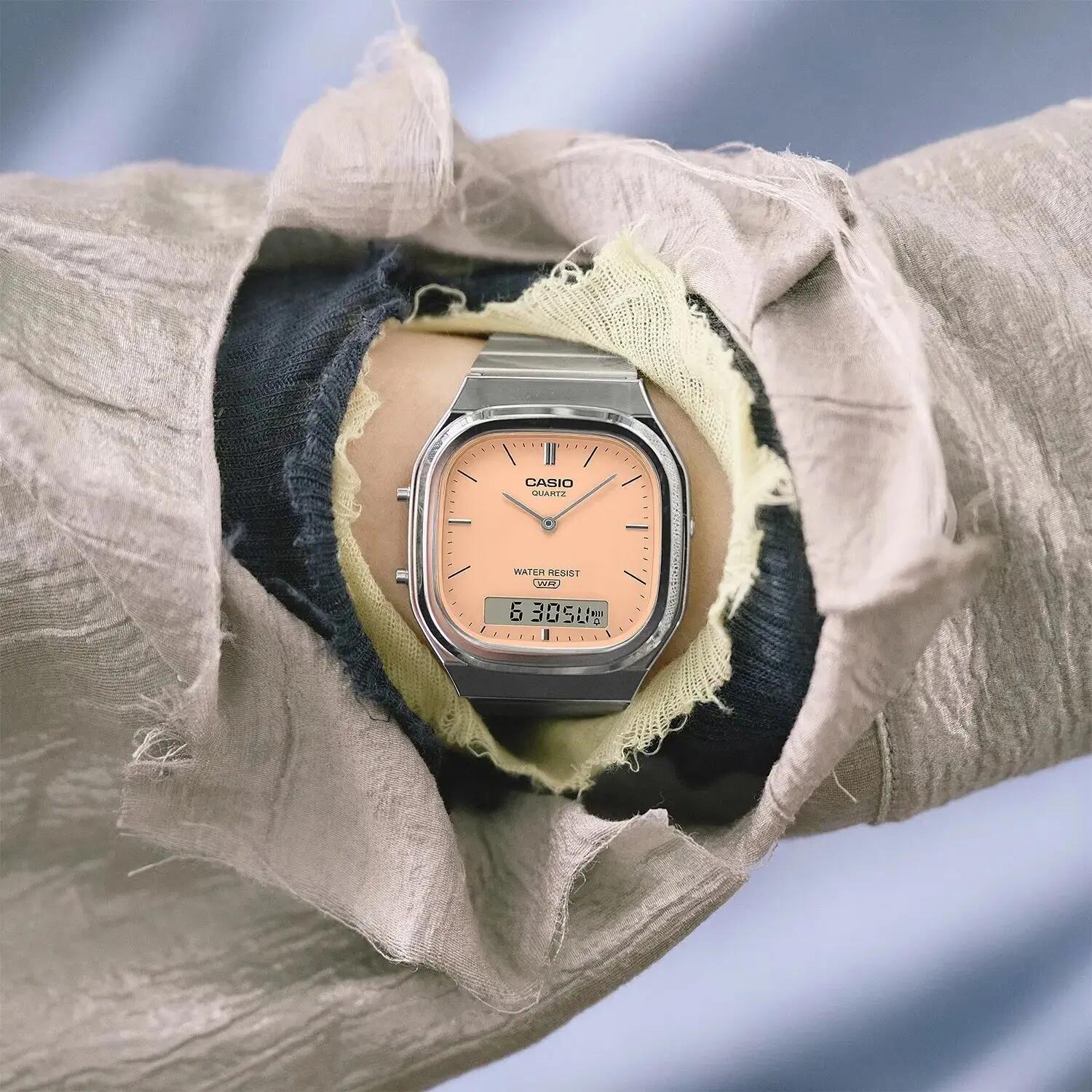 AQ-240E-4AEF Vintage Collection Unisex Watch 4/5