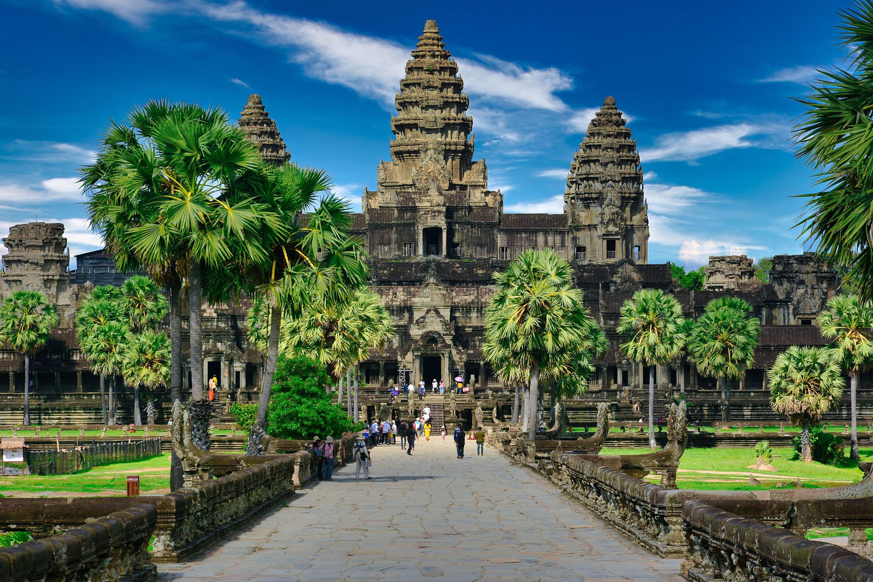DECATHLON TRAVEL picture