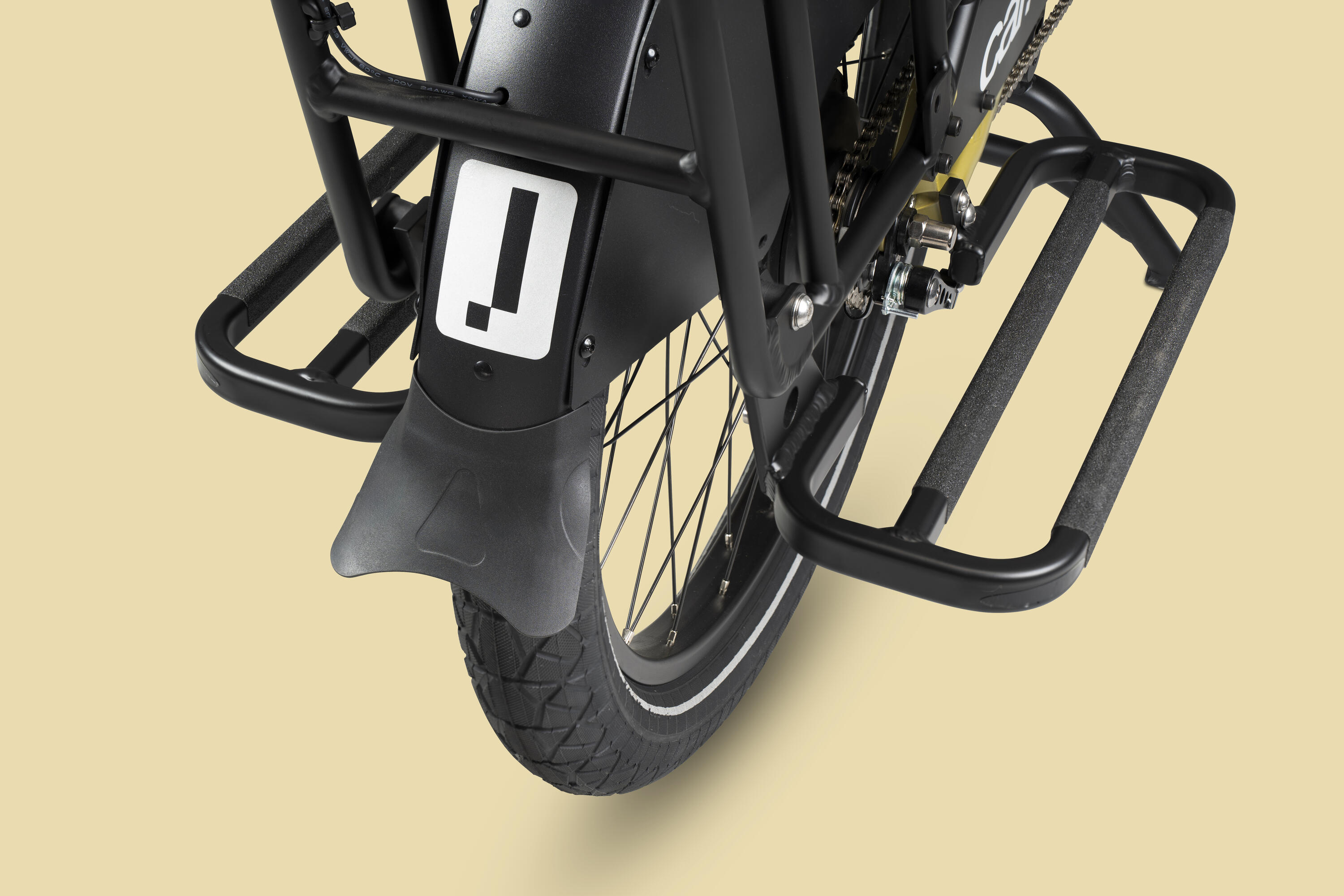 CAR.LOS C Kompaktes E-Cargobike Unisex 3/4