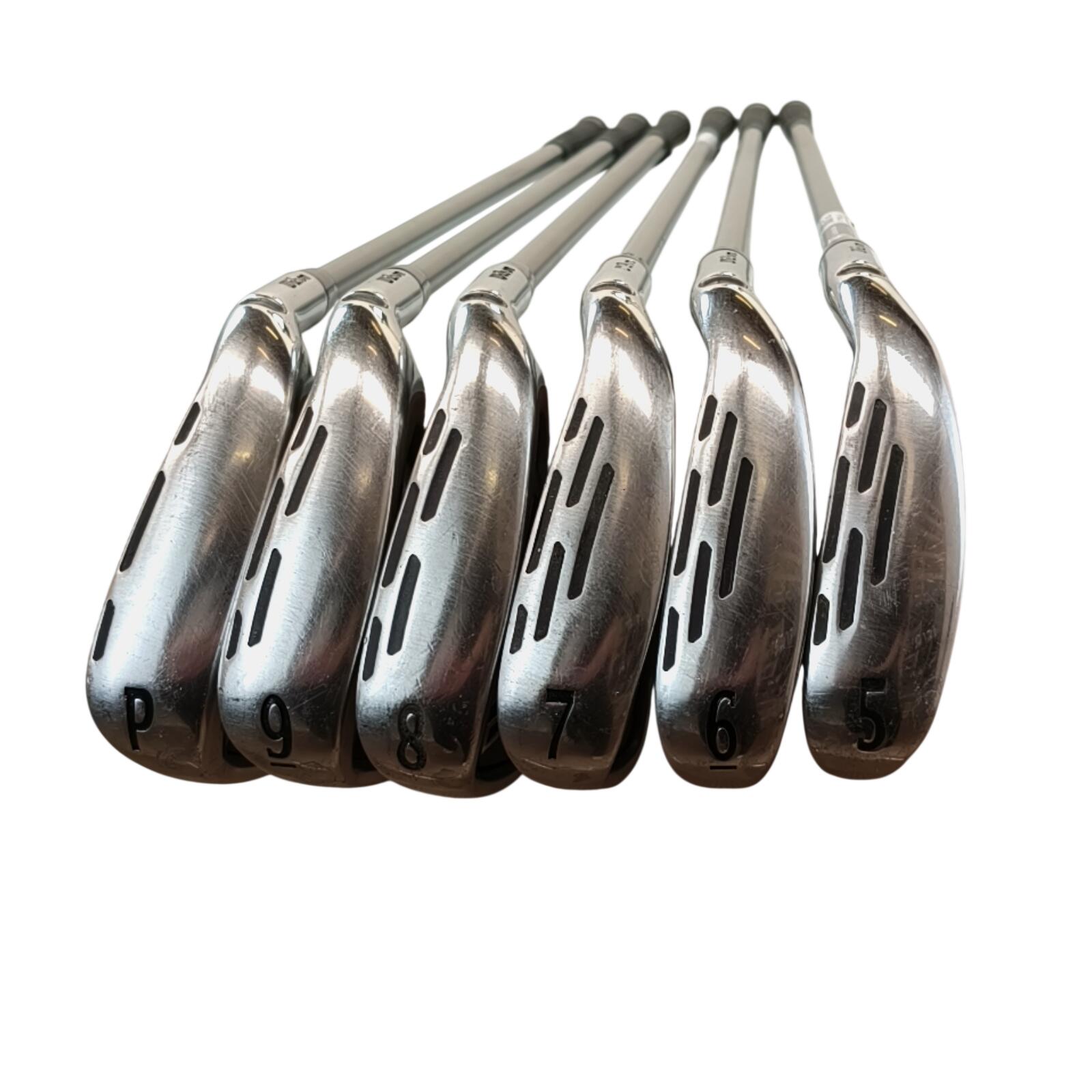 Wilson Staff D7 IJzerset / 5-PW / Flex Regular / Grafiet 2/7