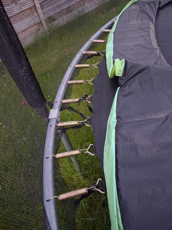 Entre Particuliers - Trampoline rond Zipro Jump Pro 10FT 2/3