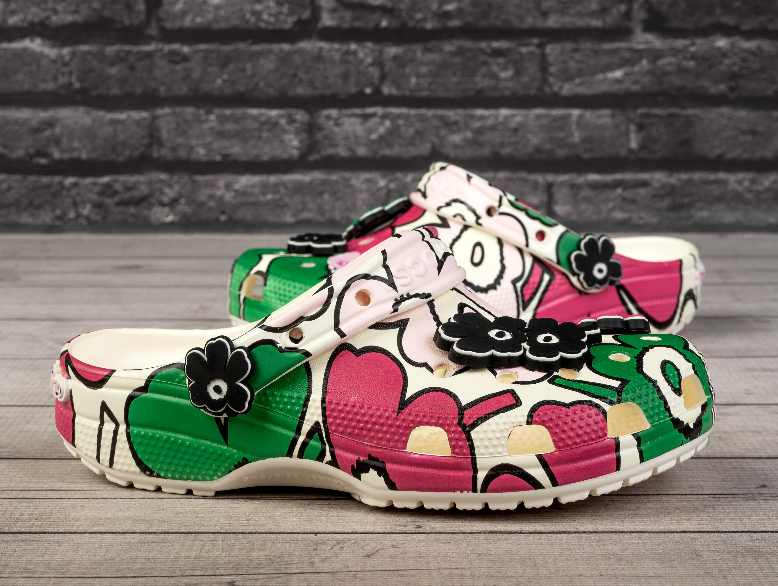 Klapki damskie sportowe  Crocs MARIMEKKO CLASSIC CLOG 2/7