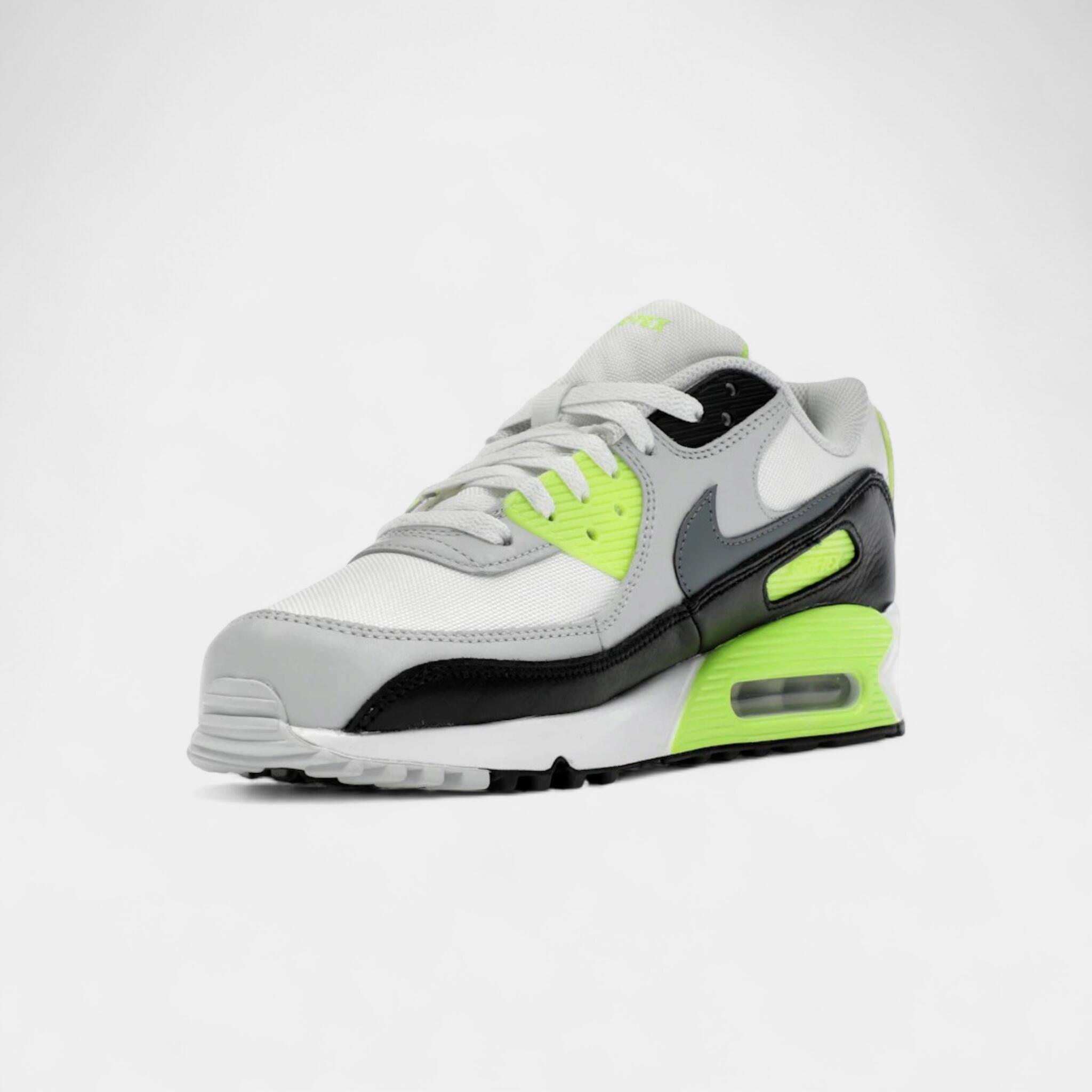 Nike Air Max 90 Gore-Tex Summit White Volt Black Cool Grey 3/4