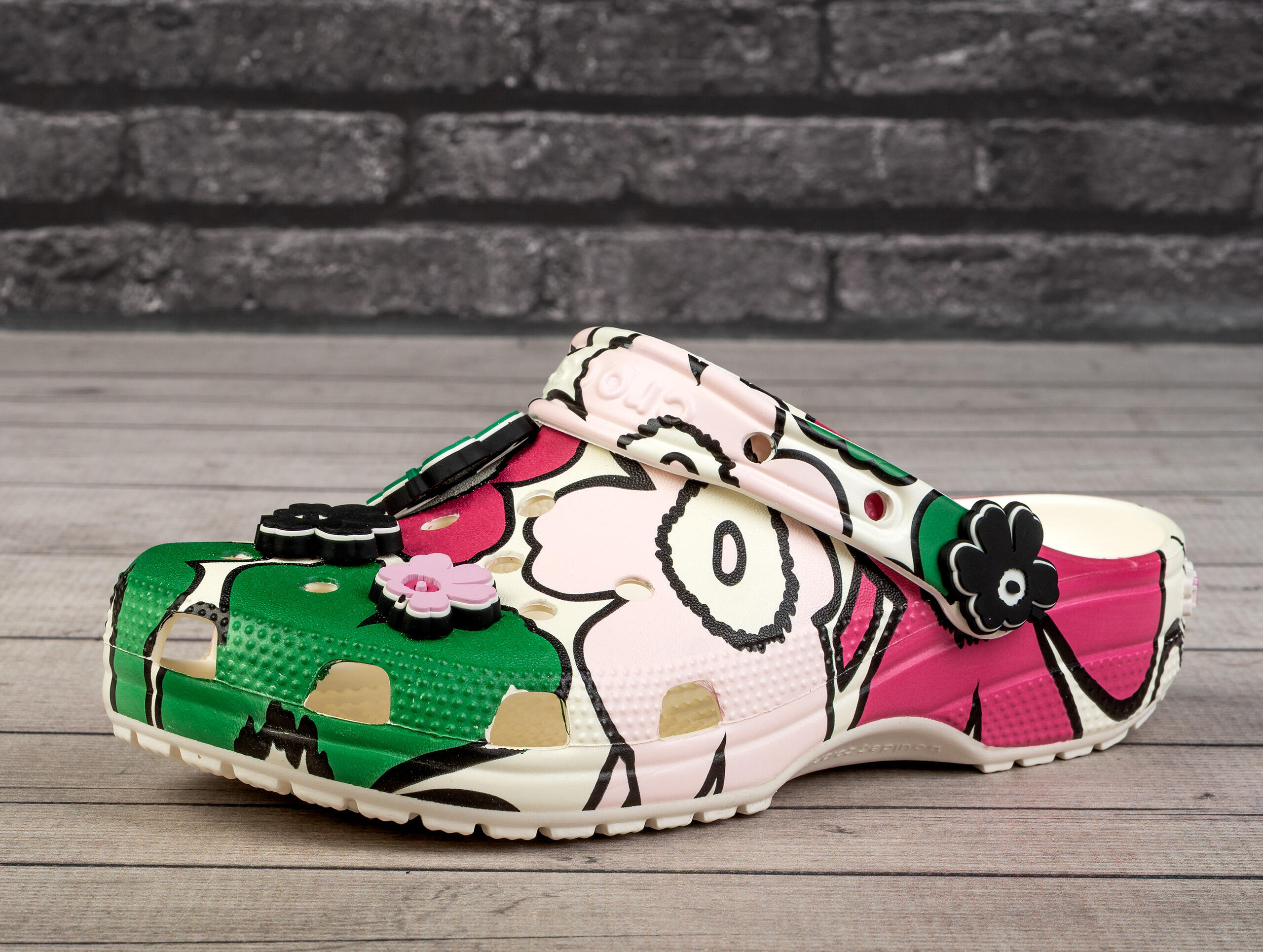 Klapki damskie sportowe  Crocs MARIMEKKO CLASSIC CLOG 3/7