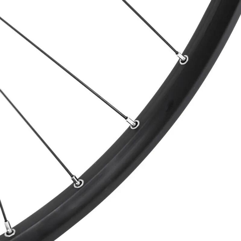 Roue arrière double paroi avec oeillet moyeu 6 trous cassette 32 rayons jante Ve 3/4
