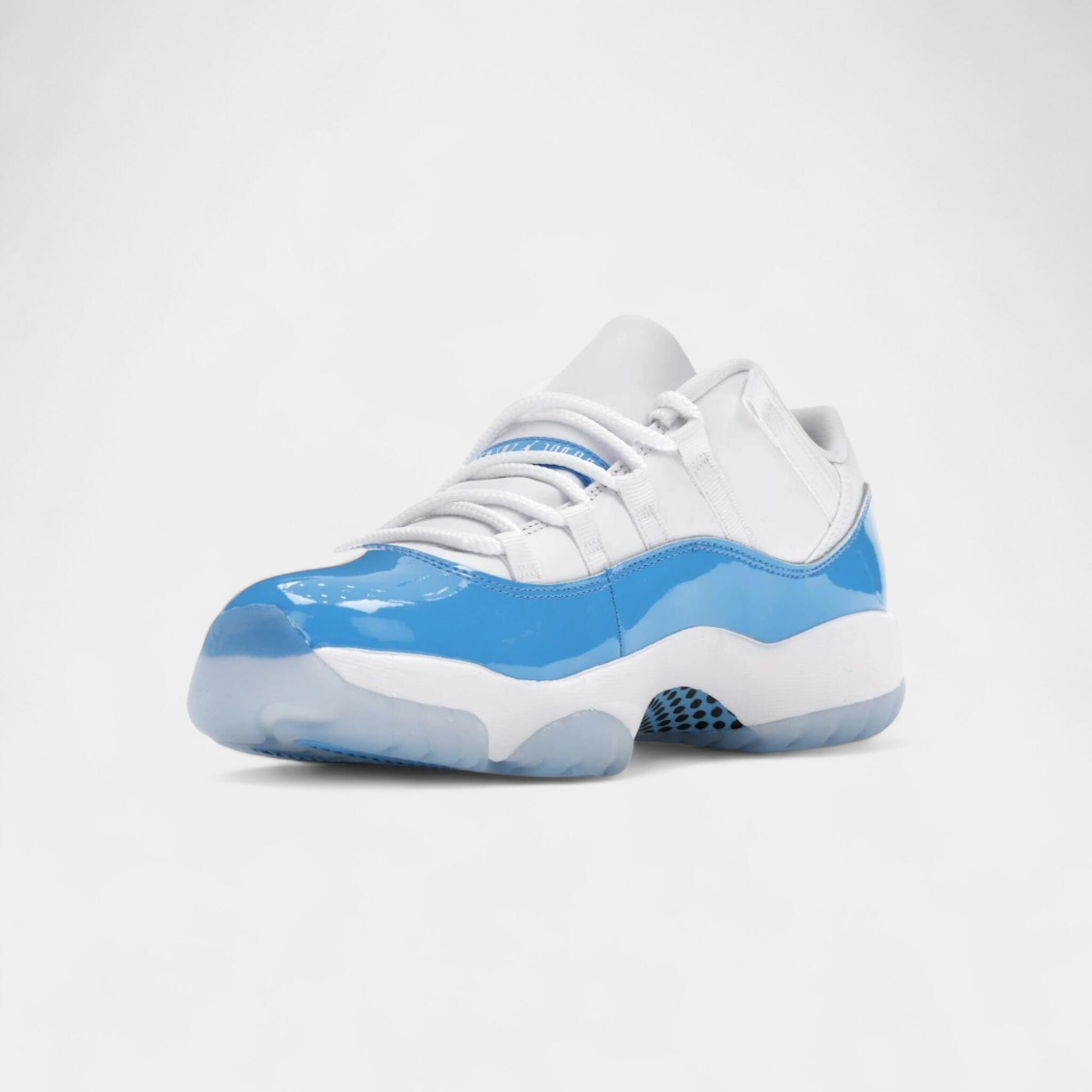 Jordan 11 Retro Low University Blue (2026) 3/4