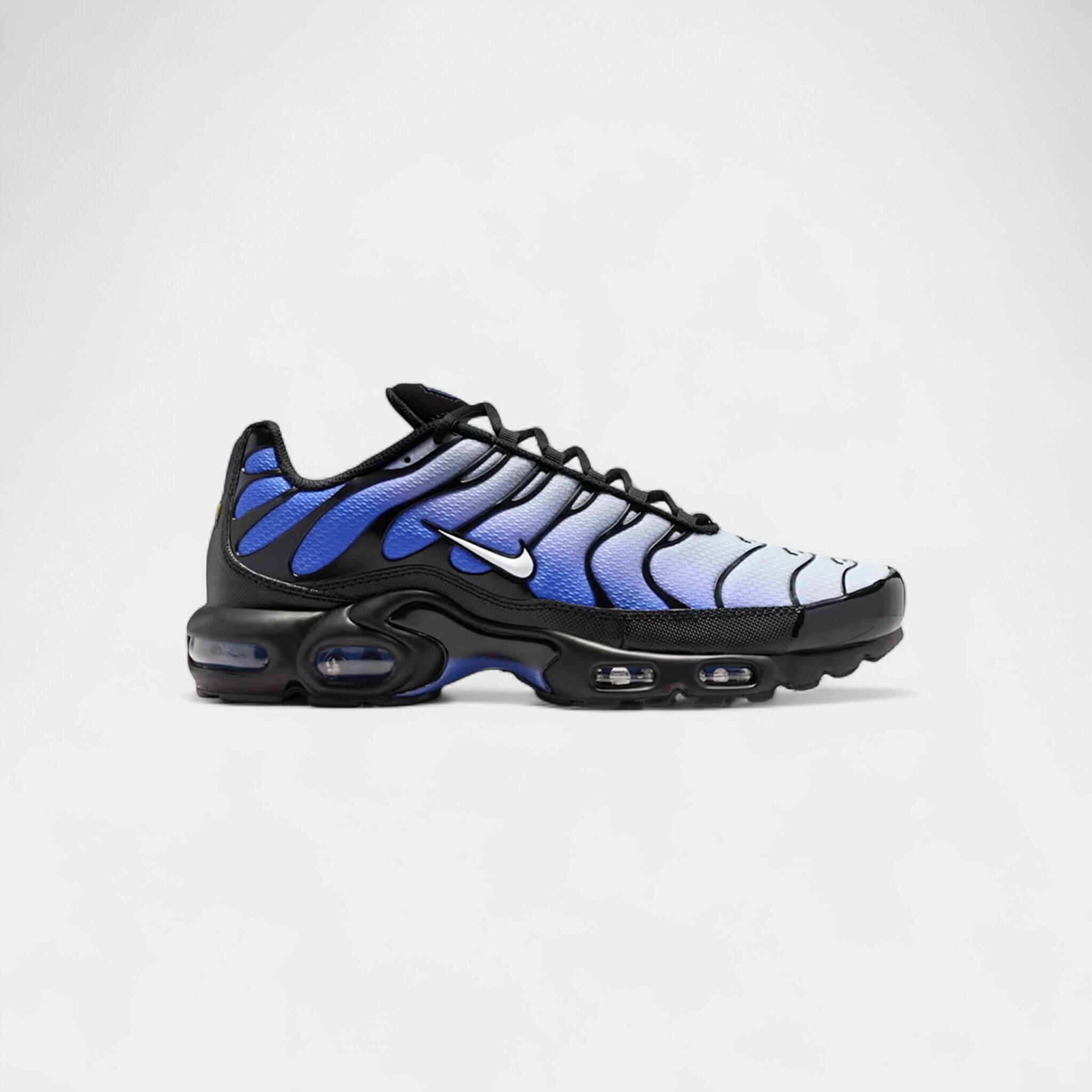 NIKE picture