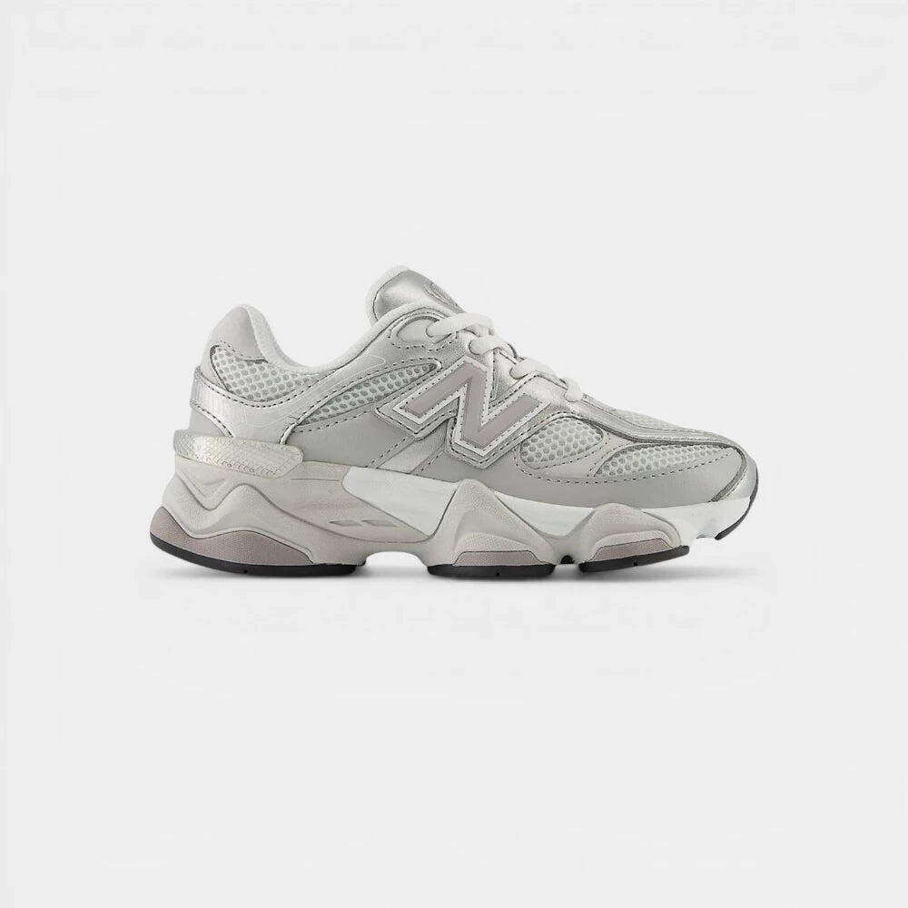 NEW BALANCE picture