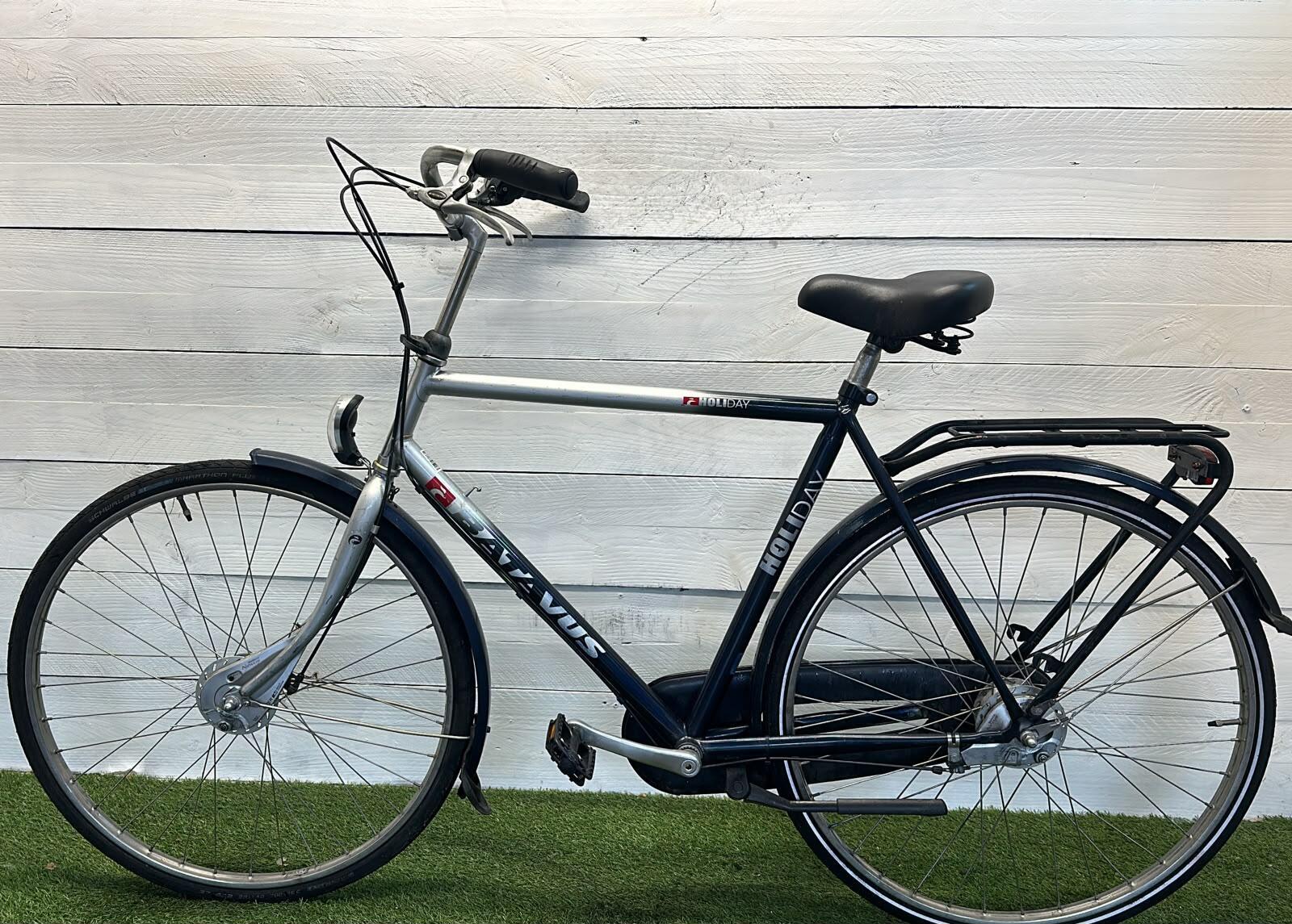 Batavus stadsfiets 28", zwart - tweedehands, nagekeken en serviced. 2/3