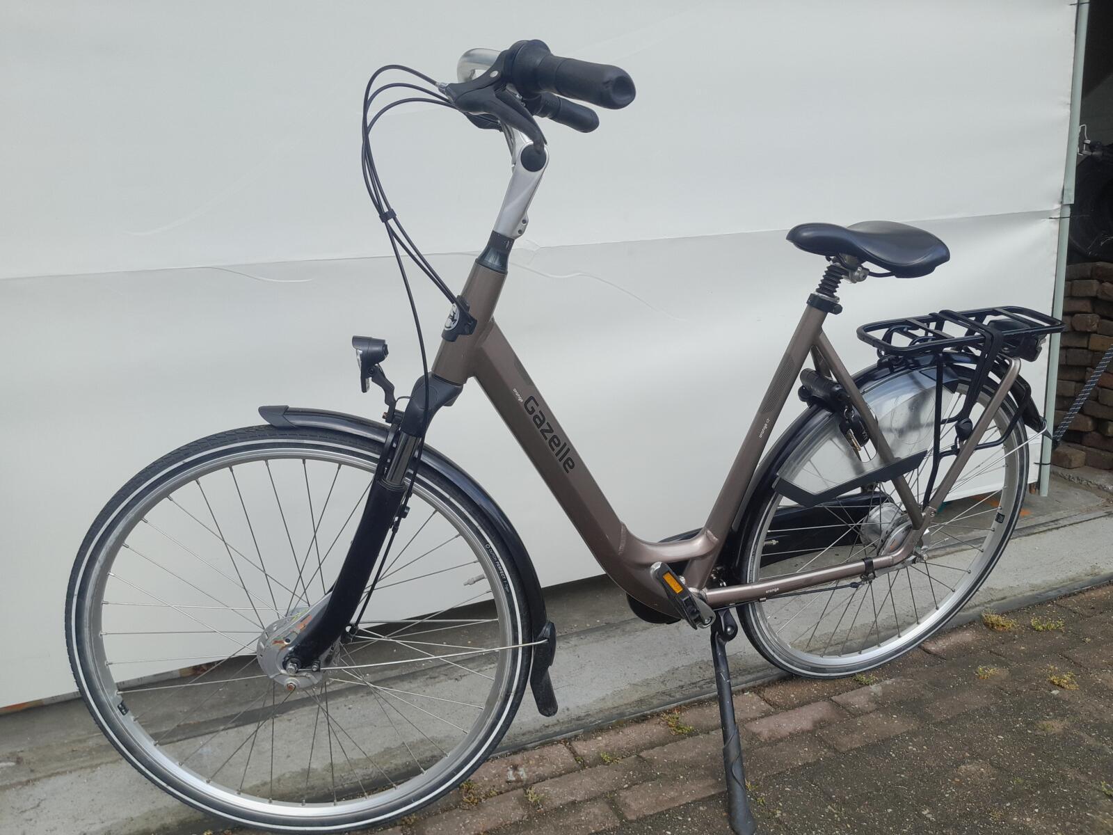 Gazelle Orange C7+ 28" - 57 cm, 7 versnellingen, voorvorkvering 3/5
