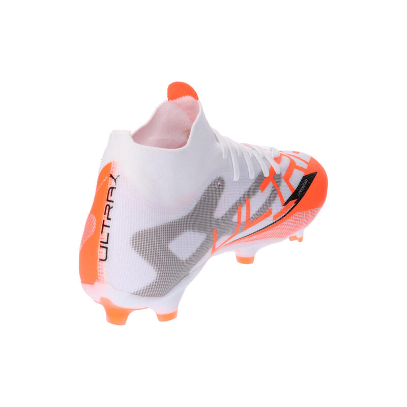 Pantofi de fotbal pentru bărbați PUMA Ultra 5 Match+ FG/AG