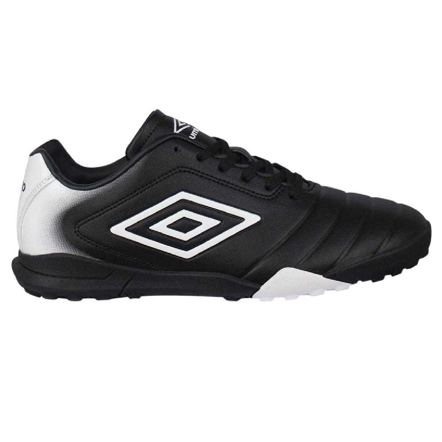 Umbro Unisex Adult Calcio Astro Turf Trainers