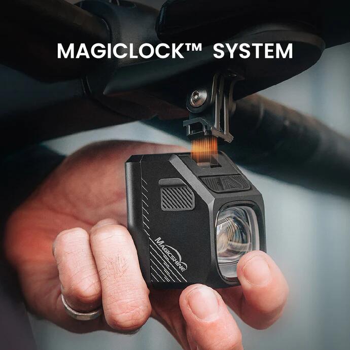 Přední cyklistická svítilna Magicshine EVO 1700 PRO 2/7