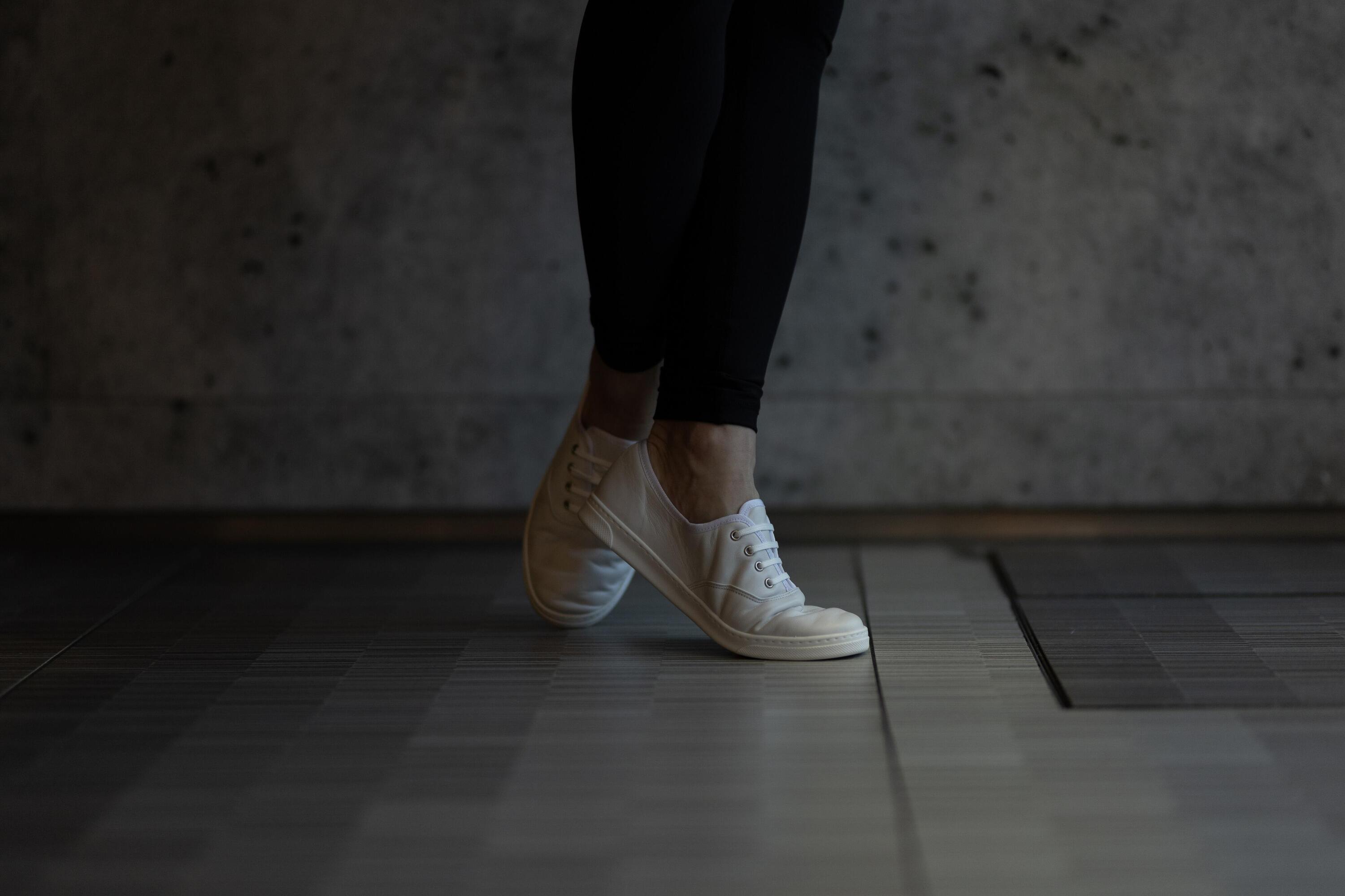 SMOVE Dance Sneaker Echtleder – Tanzsport Damen Salsa Standardtanz 6/7