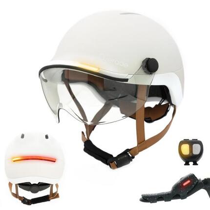 Casque LIFE avec visière - Eclairage, Clignotants, Feu stop