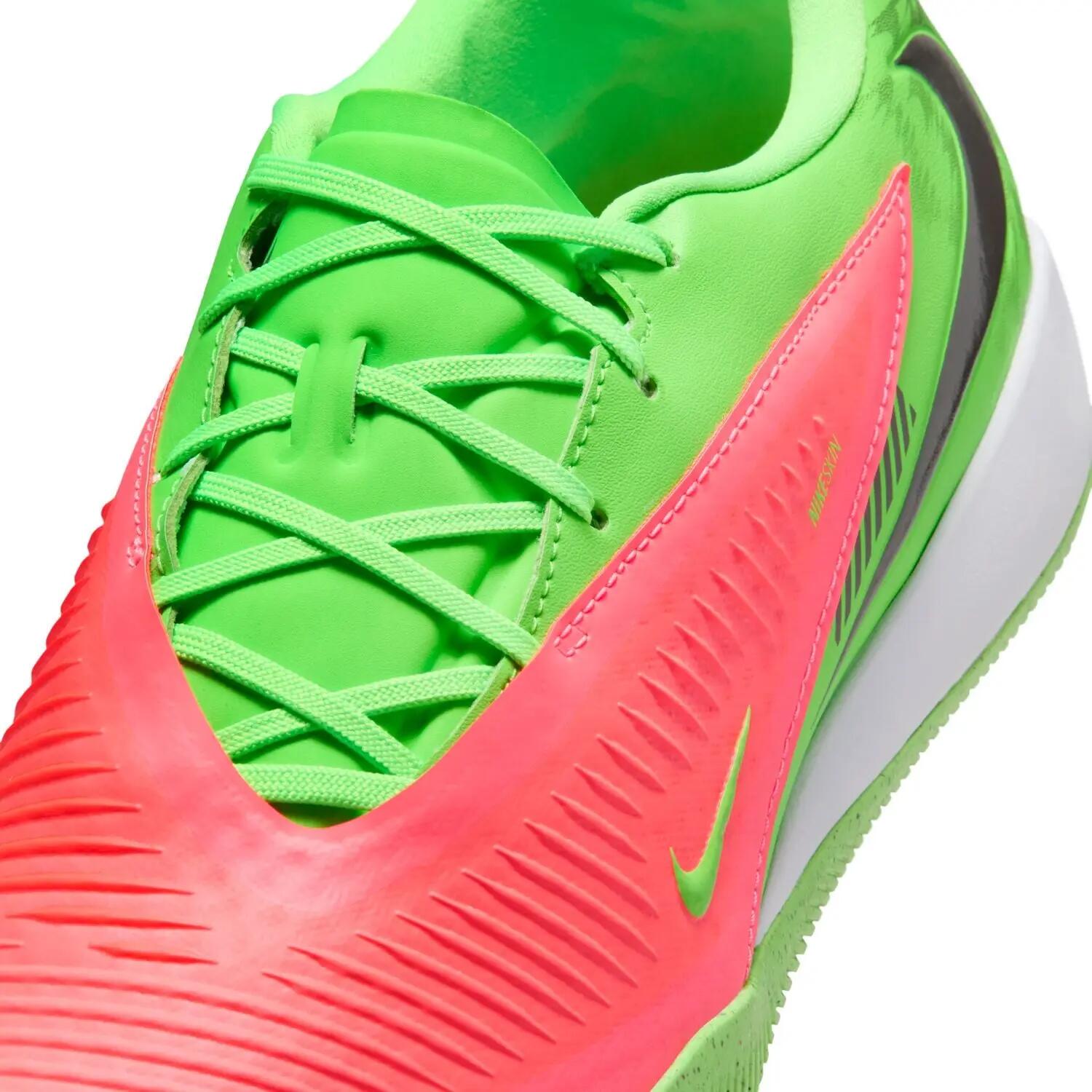 Futballcipő Nike Phantom 6 Low Academy IC Erling Haaland 3/10