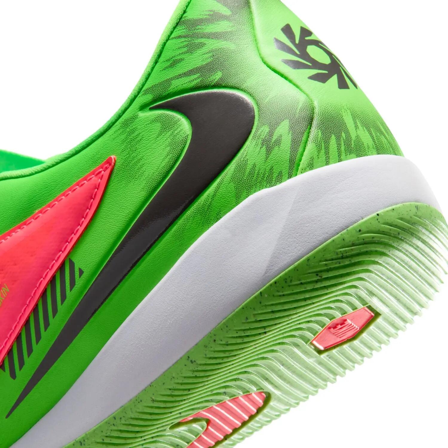Futballcipő Nike Phantom 6 Low Academy IC Erling Haaland 4/10