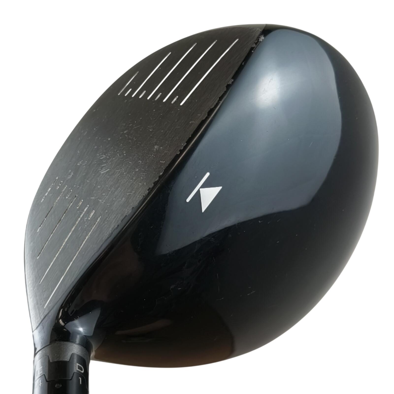 Titleist 910 D2 Driver / Flex Regular / Loft 10.5 4/6