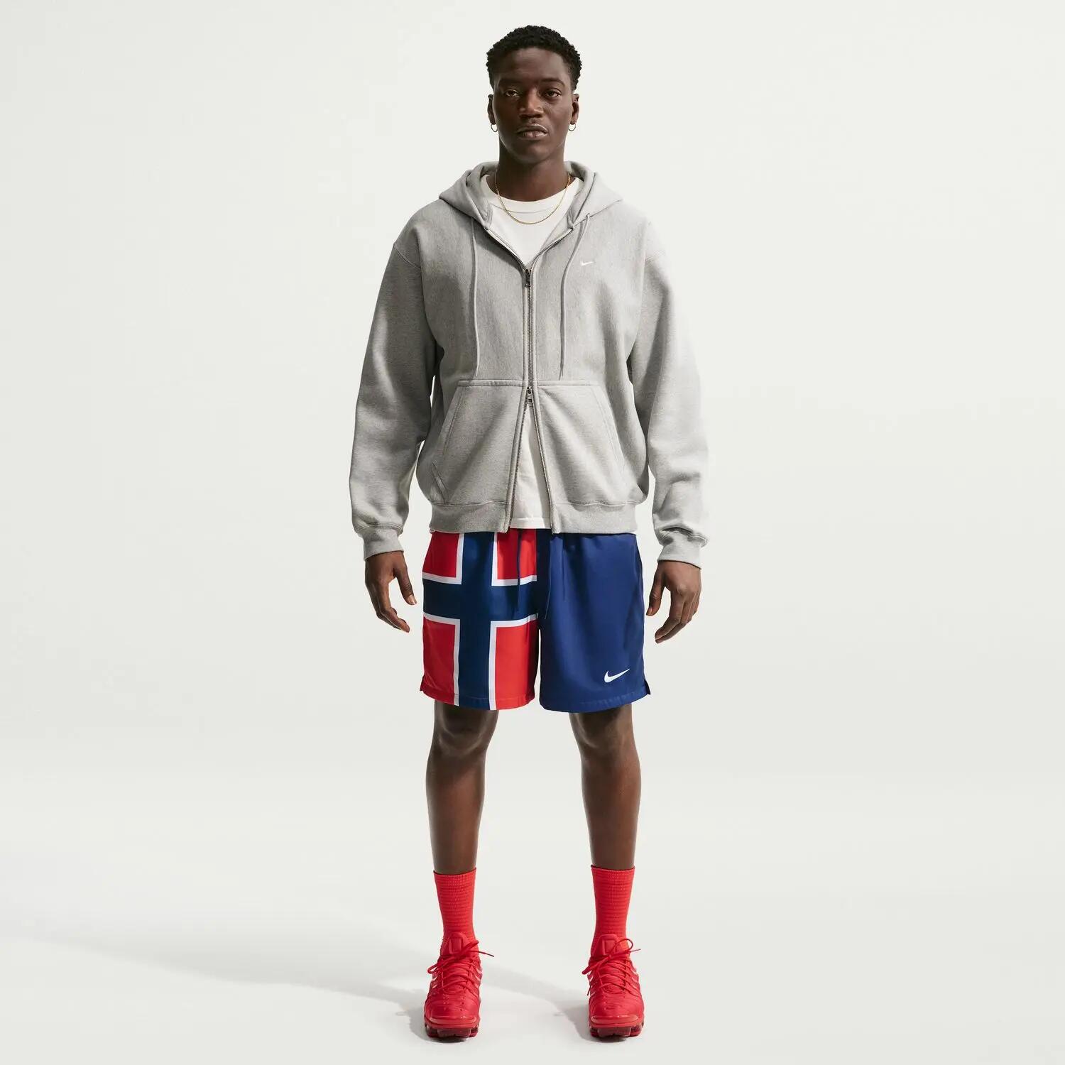 Sort Nike NOR M Nk Club Flow Short 2/5